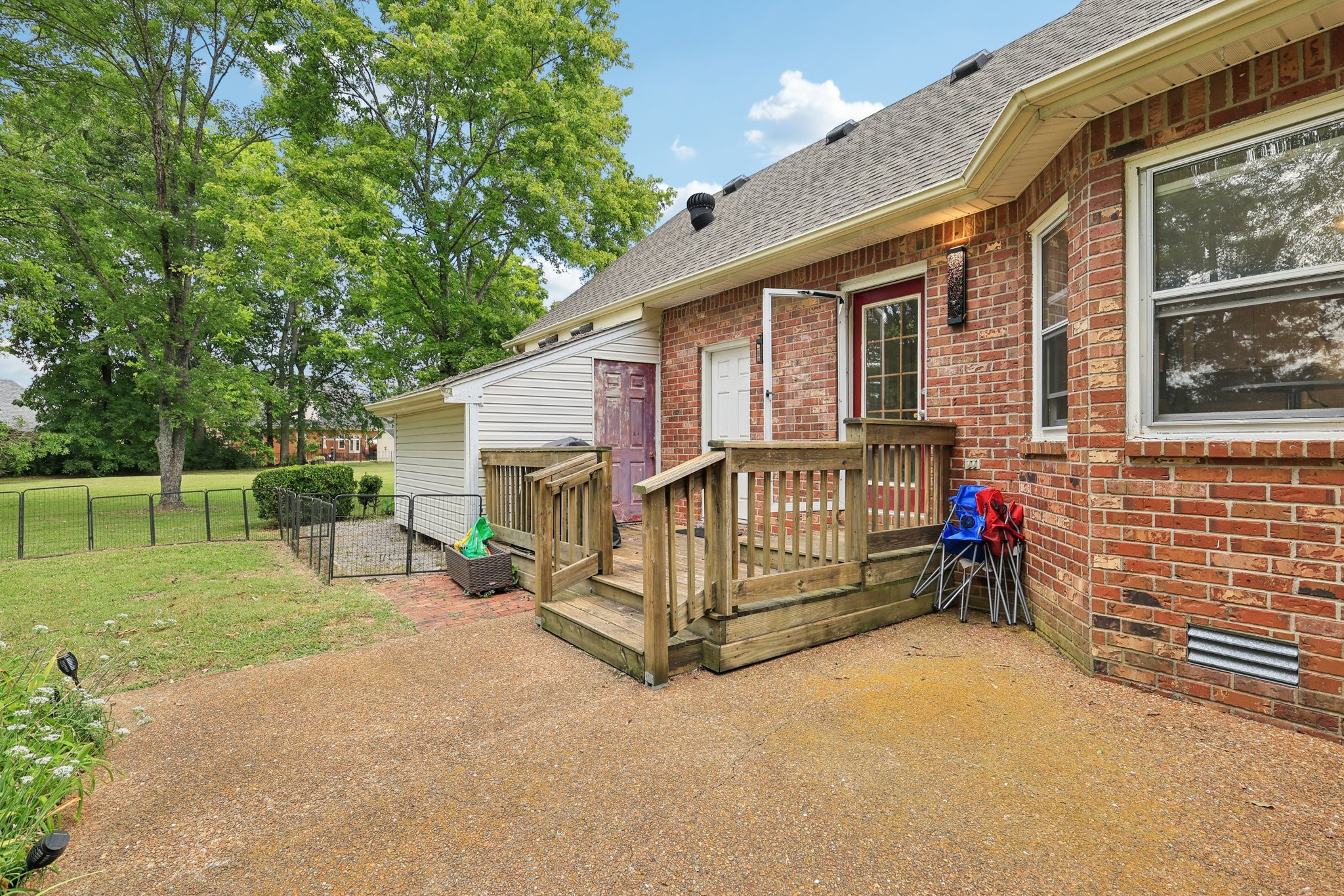 2635 Chase Ln