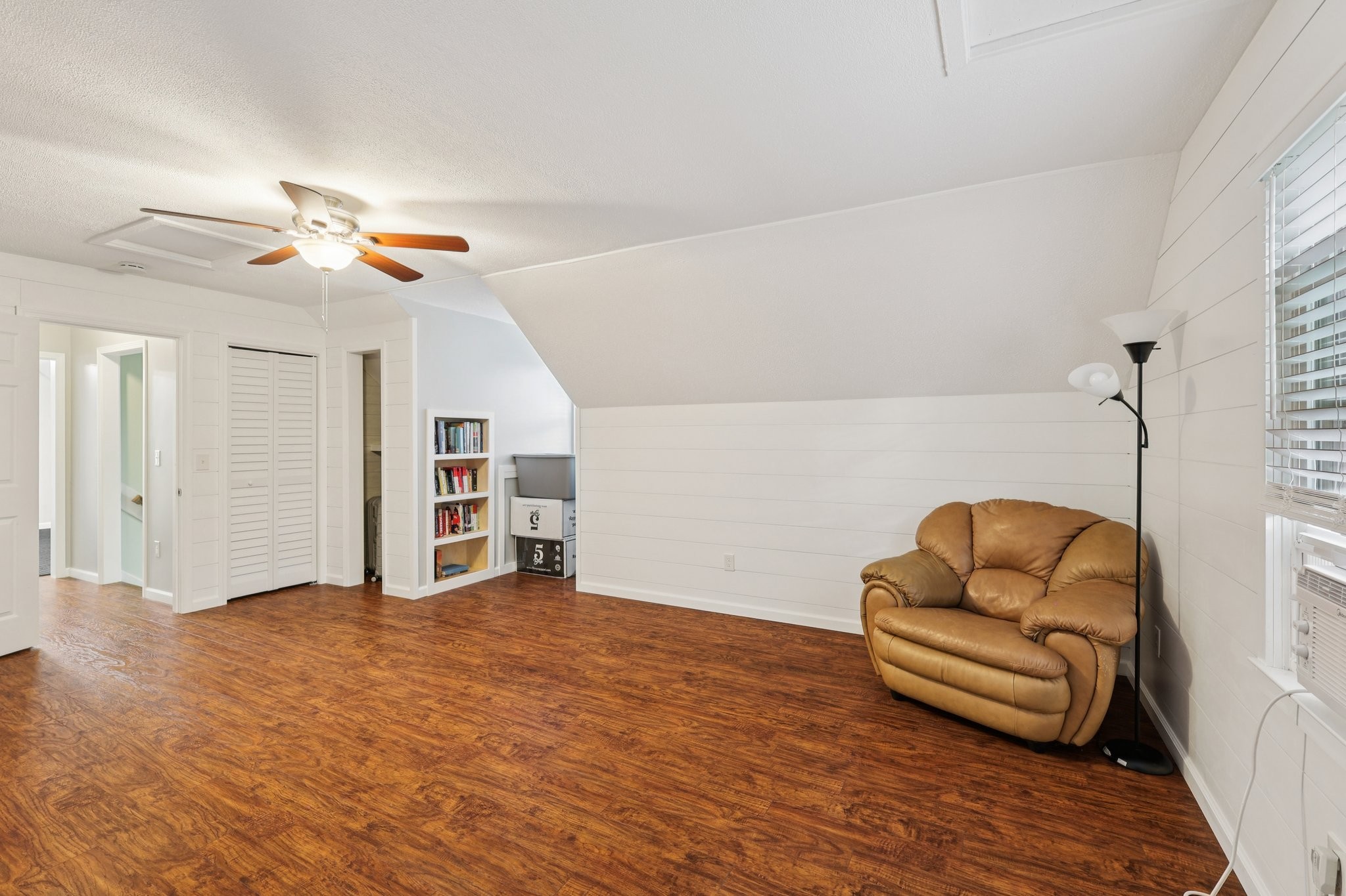 2635 Chase Ln