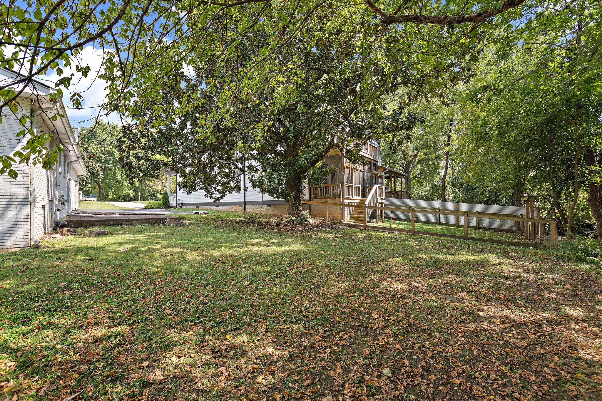 613 River Rouge Dr