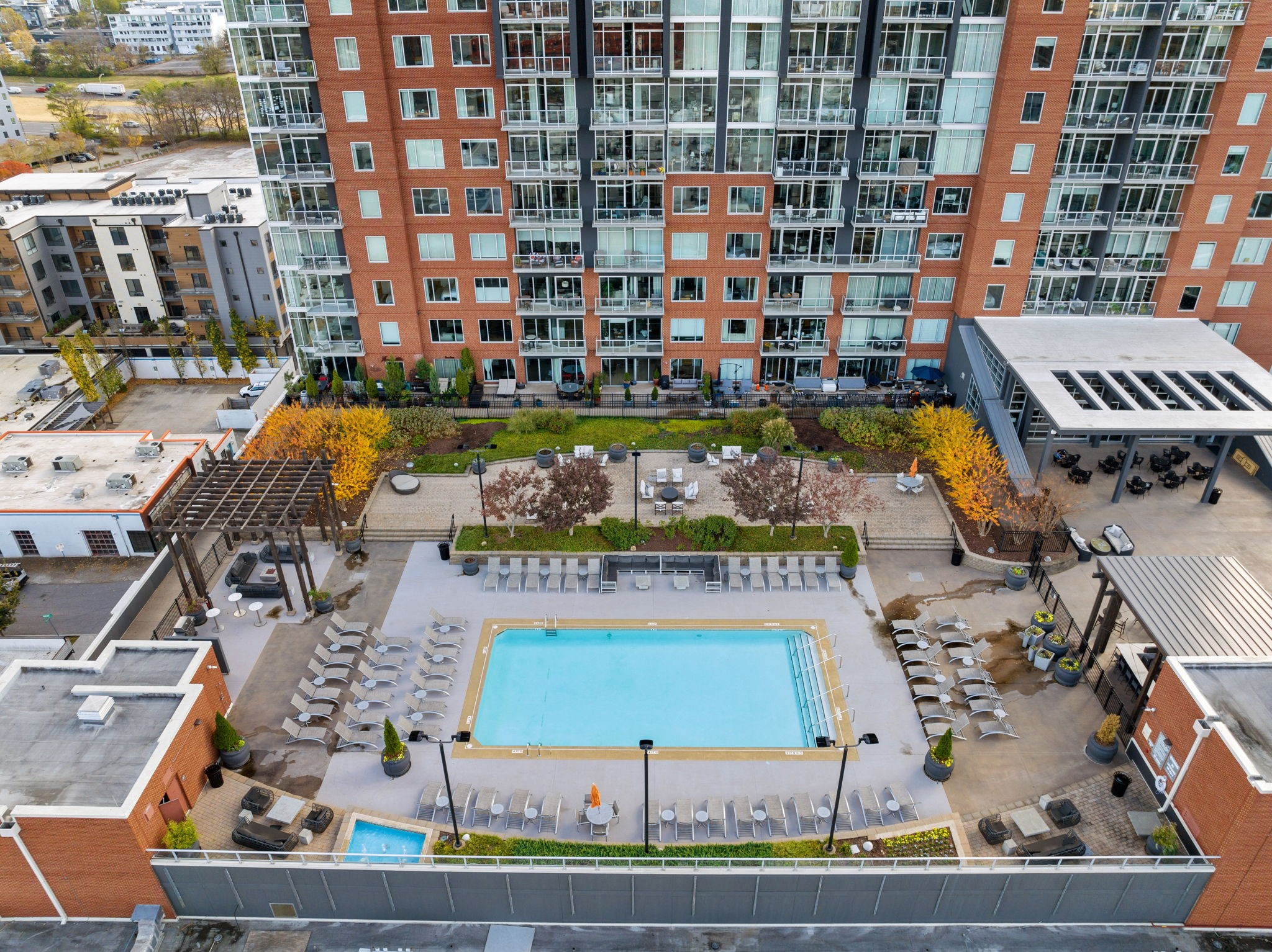 600 12th Ave, S Unit: 627