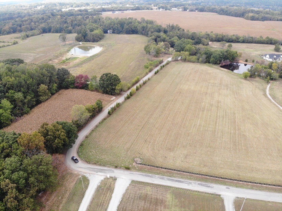 235 Doug Williams Rd