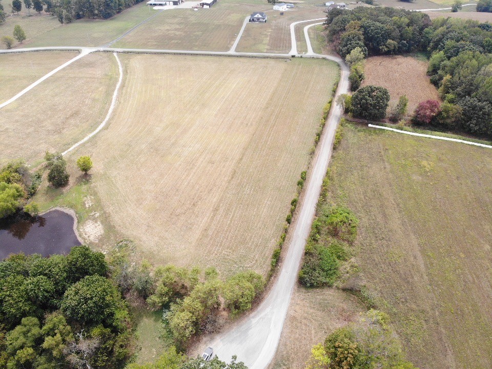 235 Doug Williams Rd