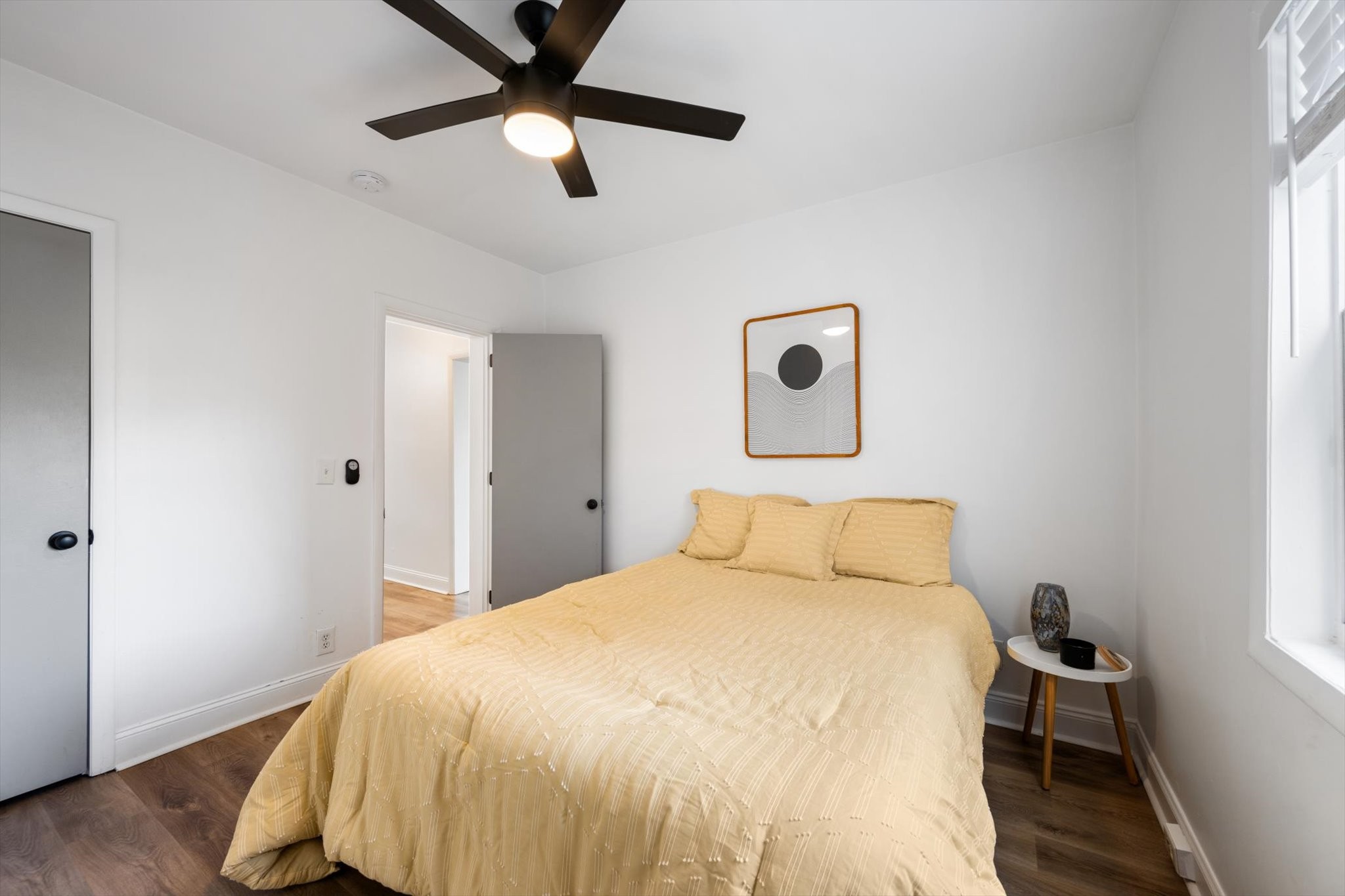 708 Oneida Ave