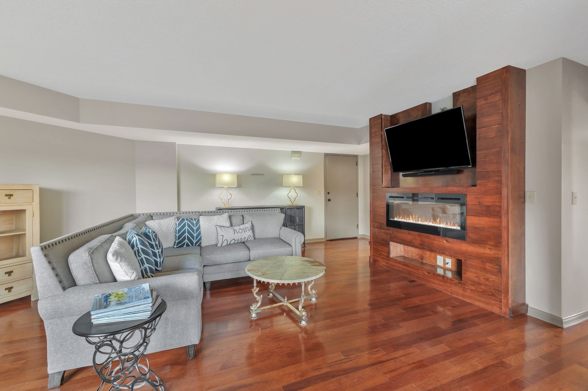 900 19th Ave, S Unit: 708