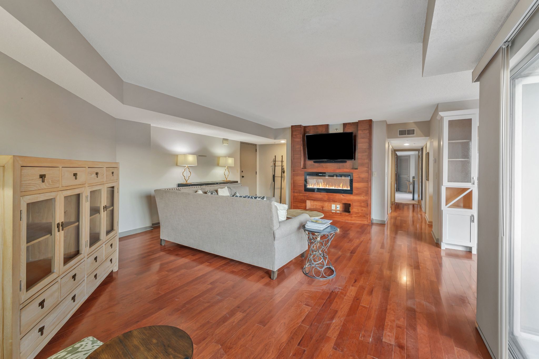 900 19th Ave, S Unit: 708