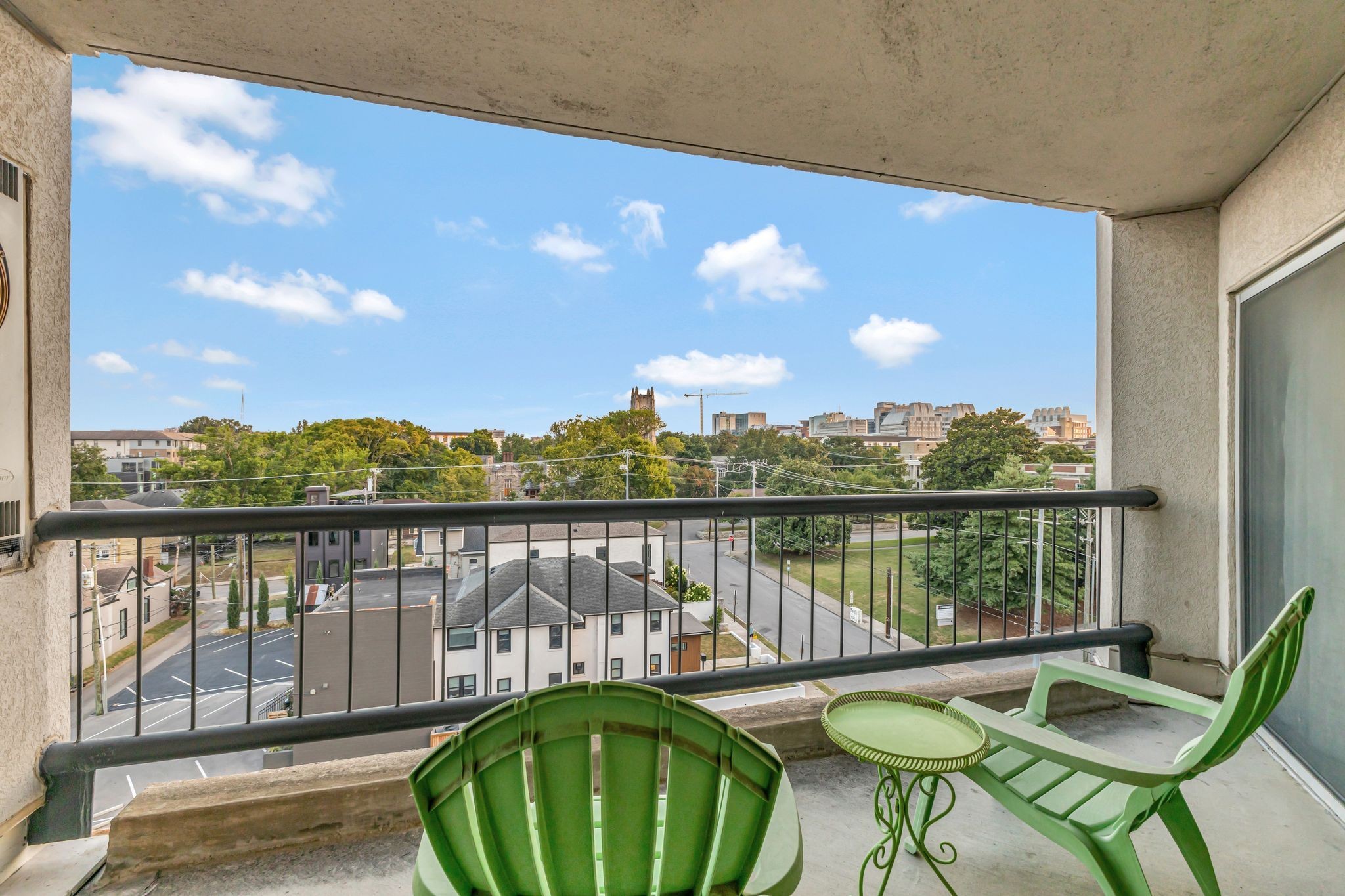 900 19th Ave, S Unit: 708