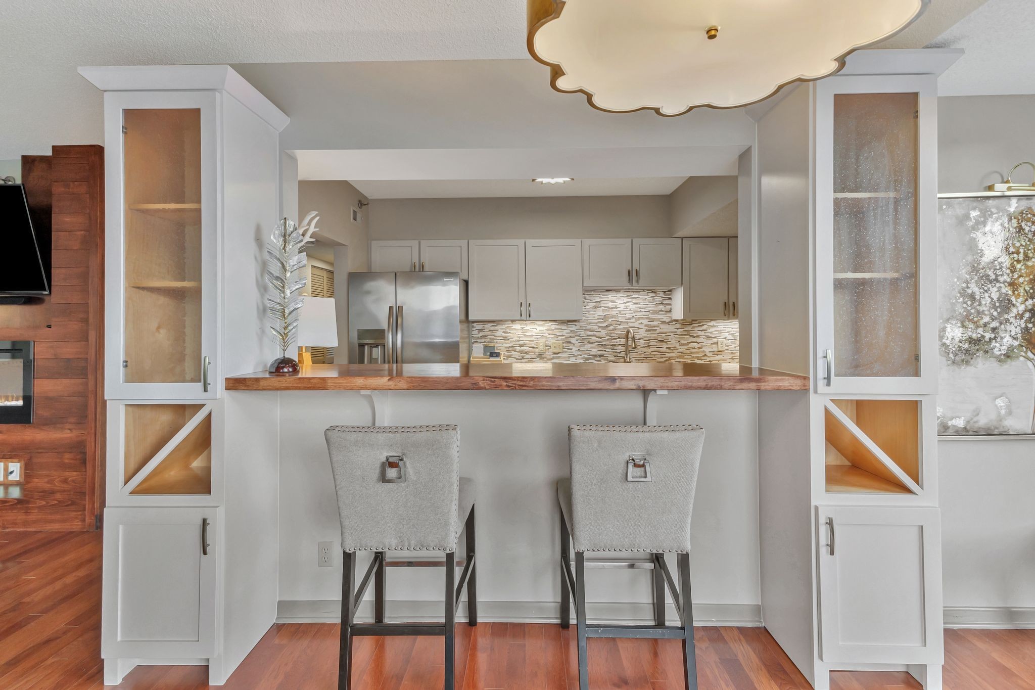 900 19th Ave, S Unit: 708