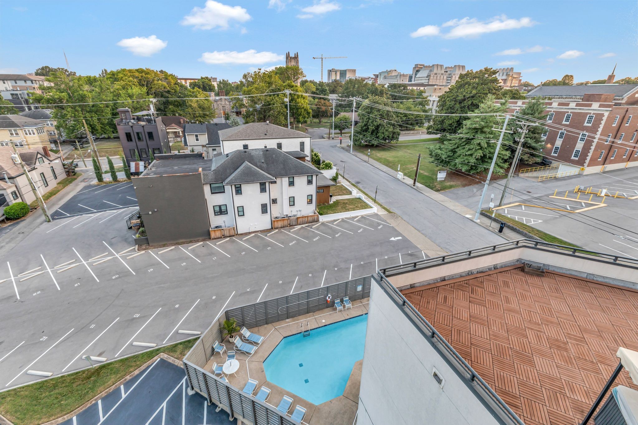 900 19th Ave, S Unit: 708