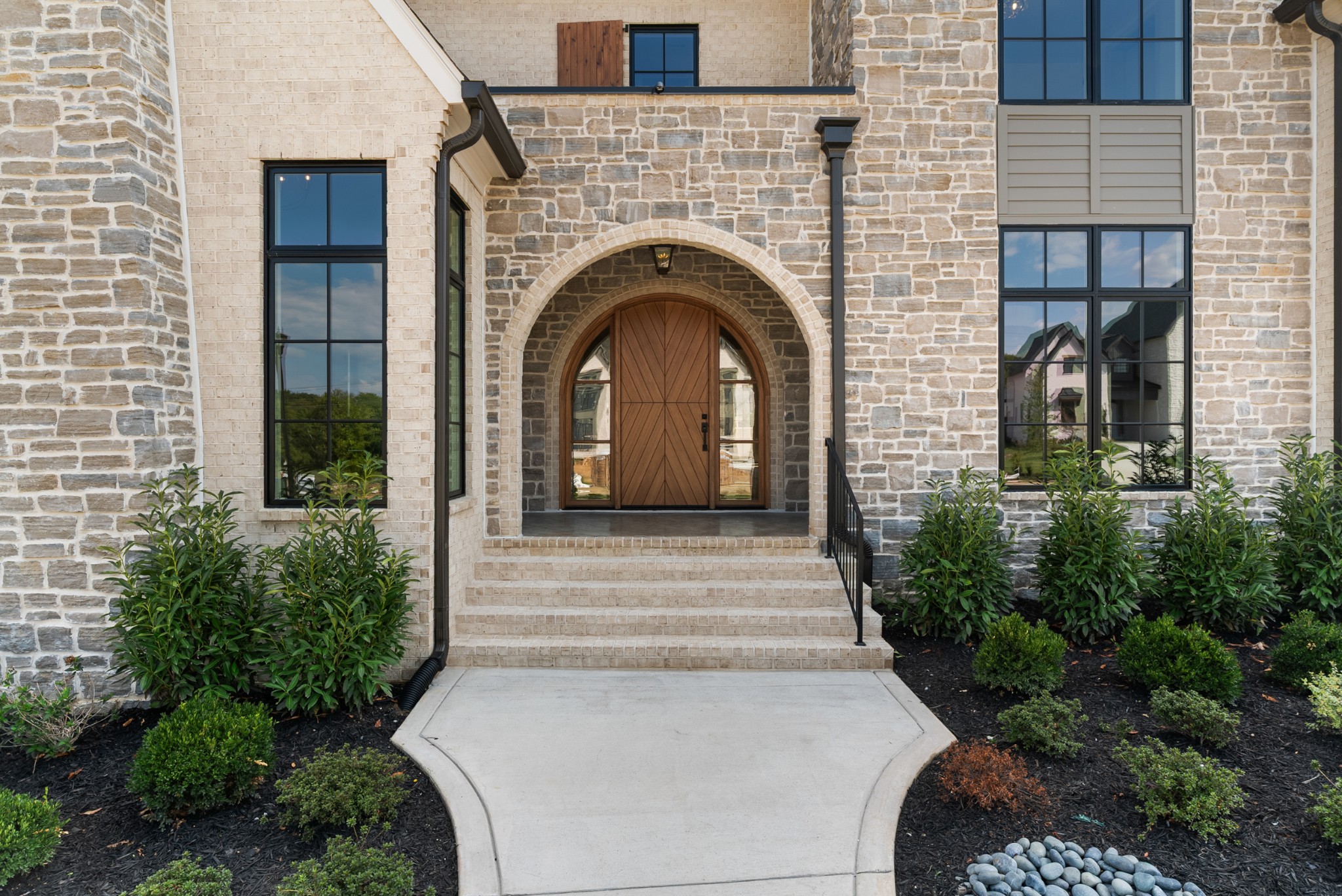 8105 Turning Point Dr