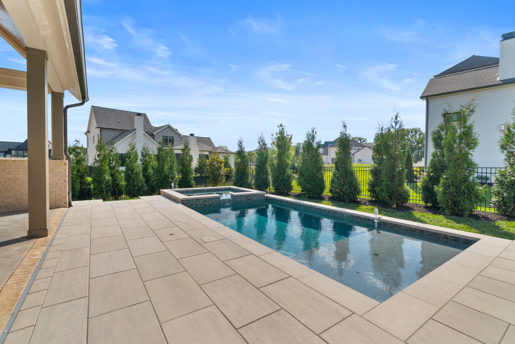 8105 Turning Point Dr