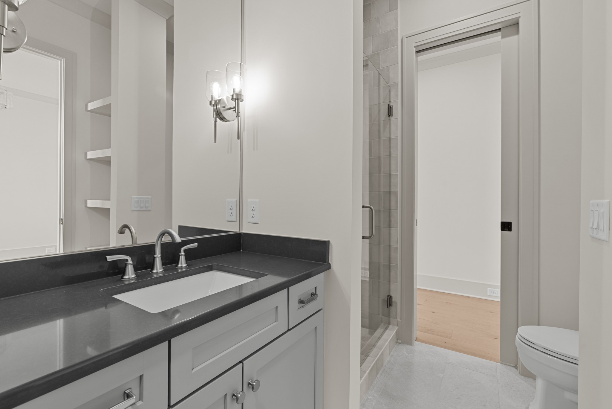 8105 Turning Point Dr