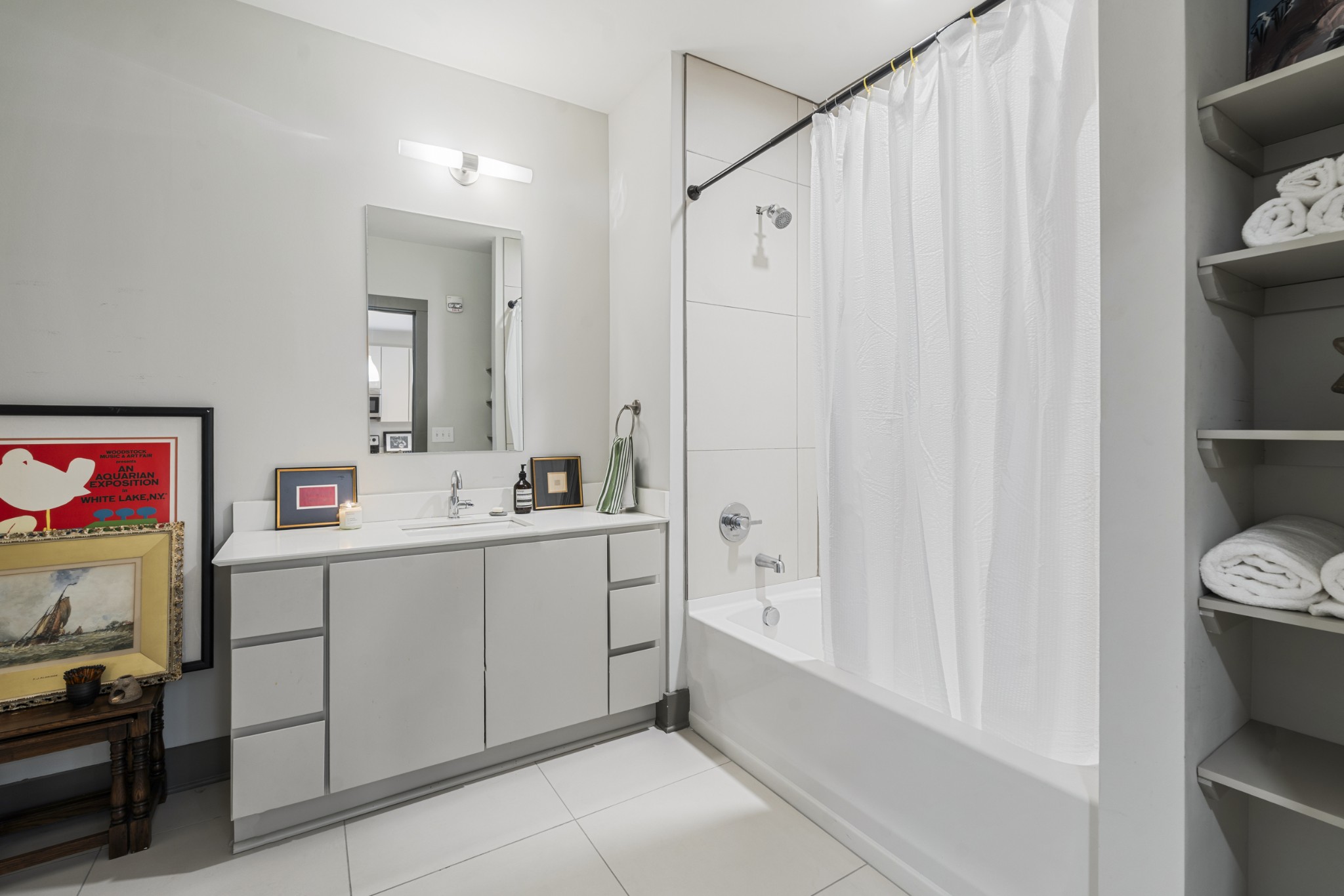 1260 Martin St Unit: 211