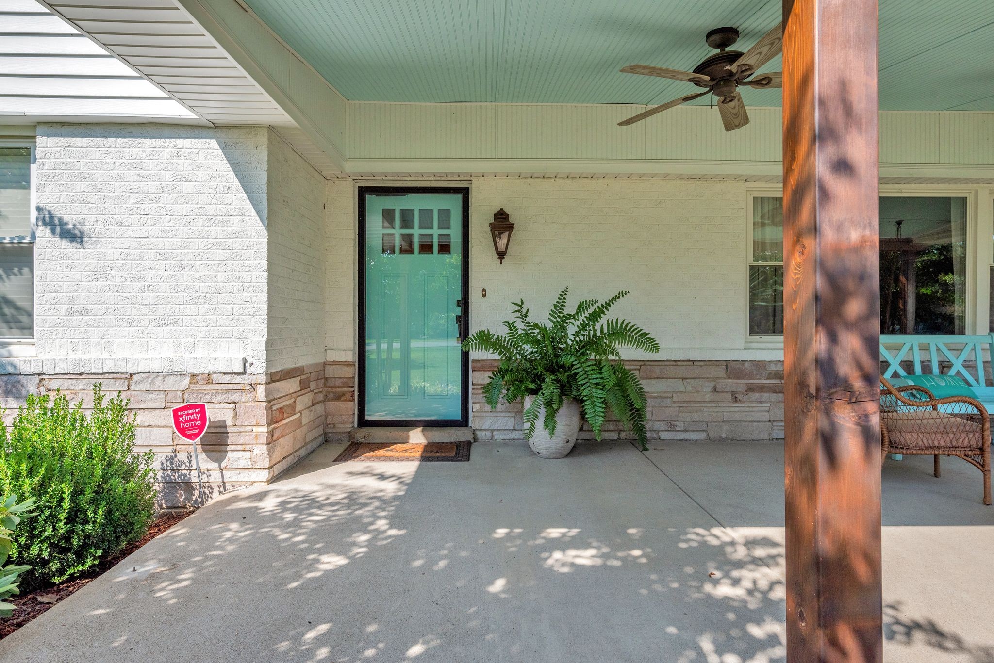 5001 Stillwood Dr