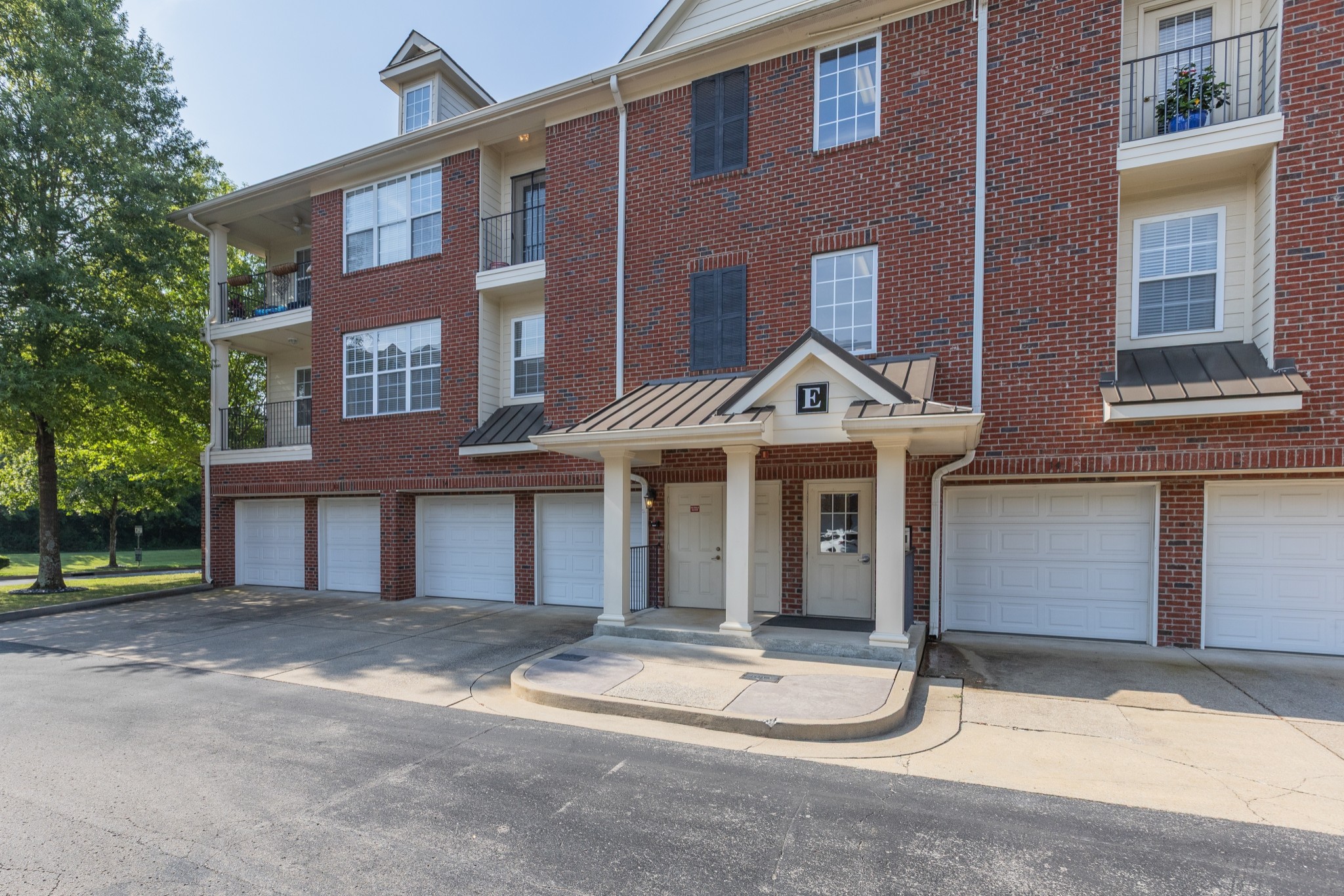 3201 Aspen Grove Dr Unit: E5