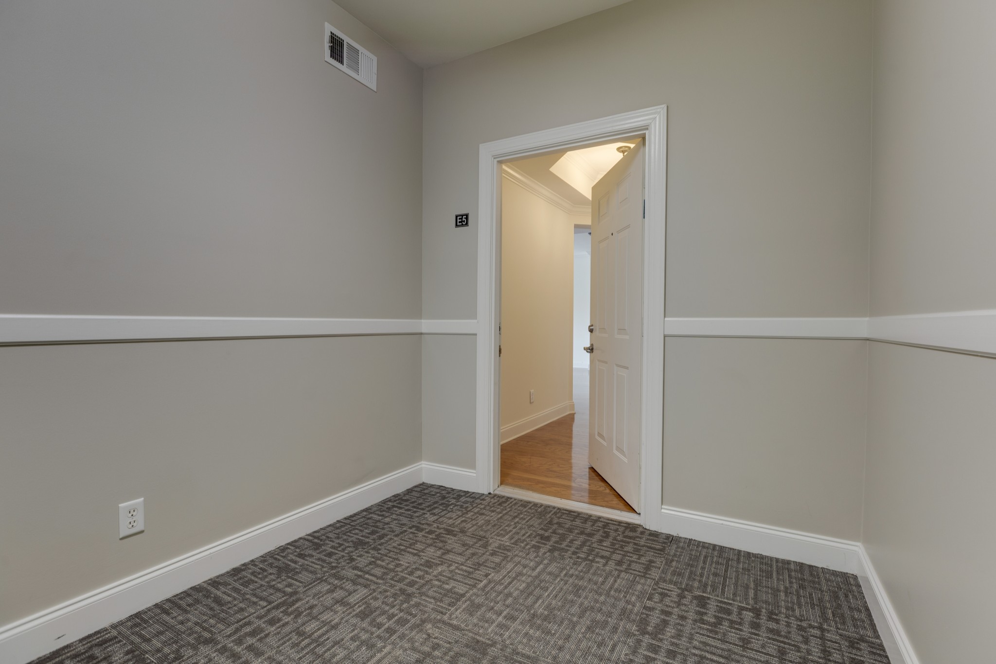 3201 Aspen Grove Dr Unit: E5