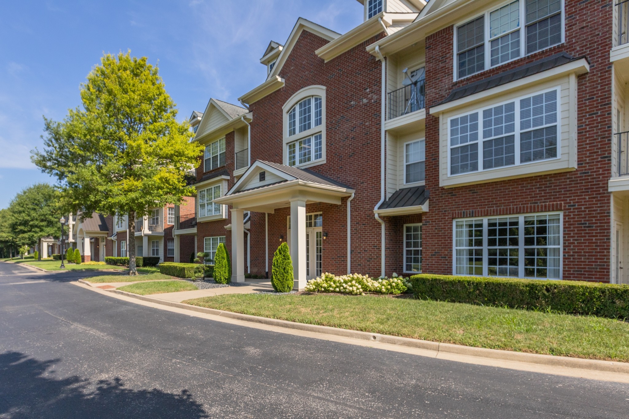 3201 Aspen Grove Dr Unit: E5