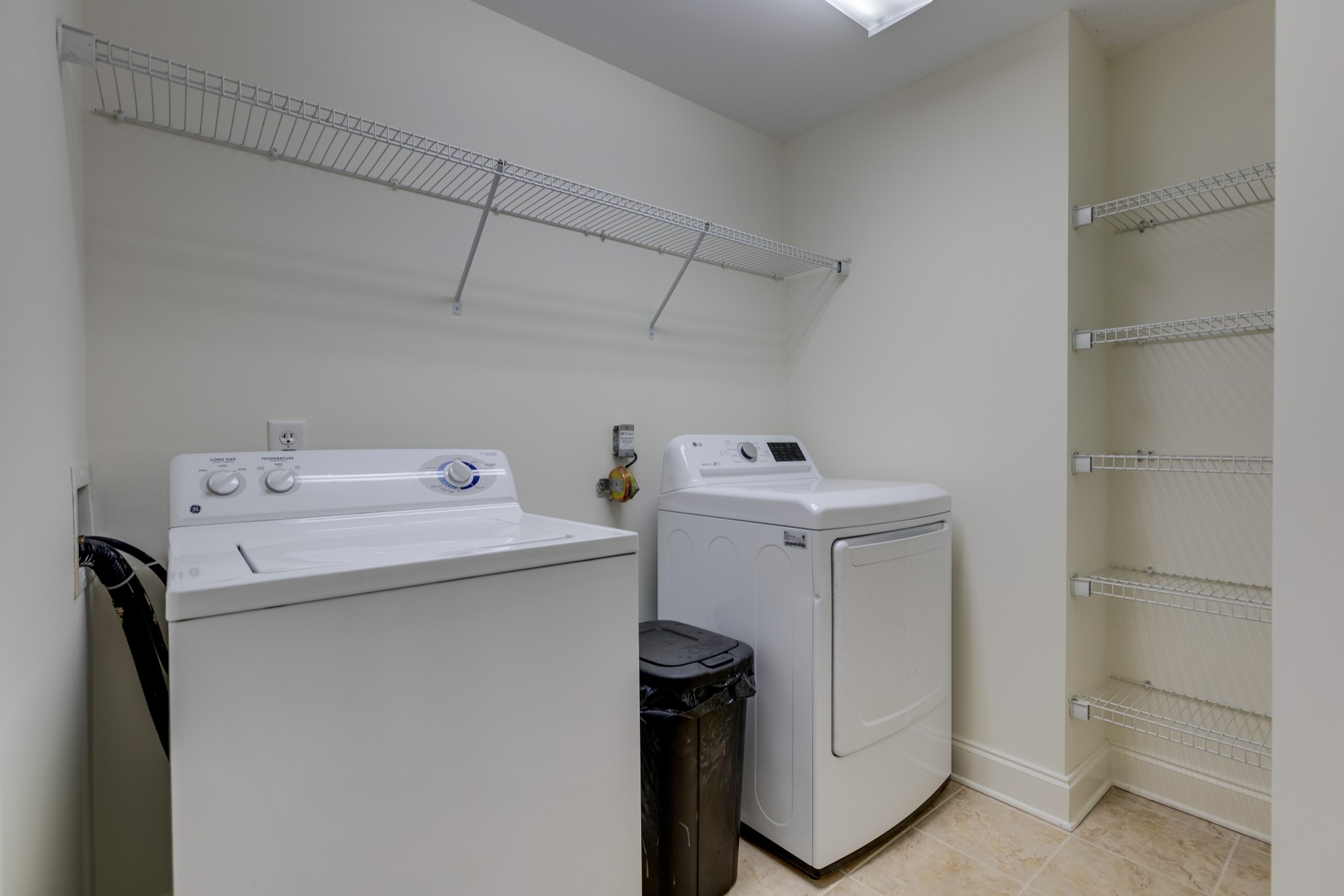 3201 Aspen Grove Dr Unit: E5