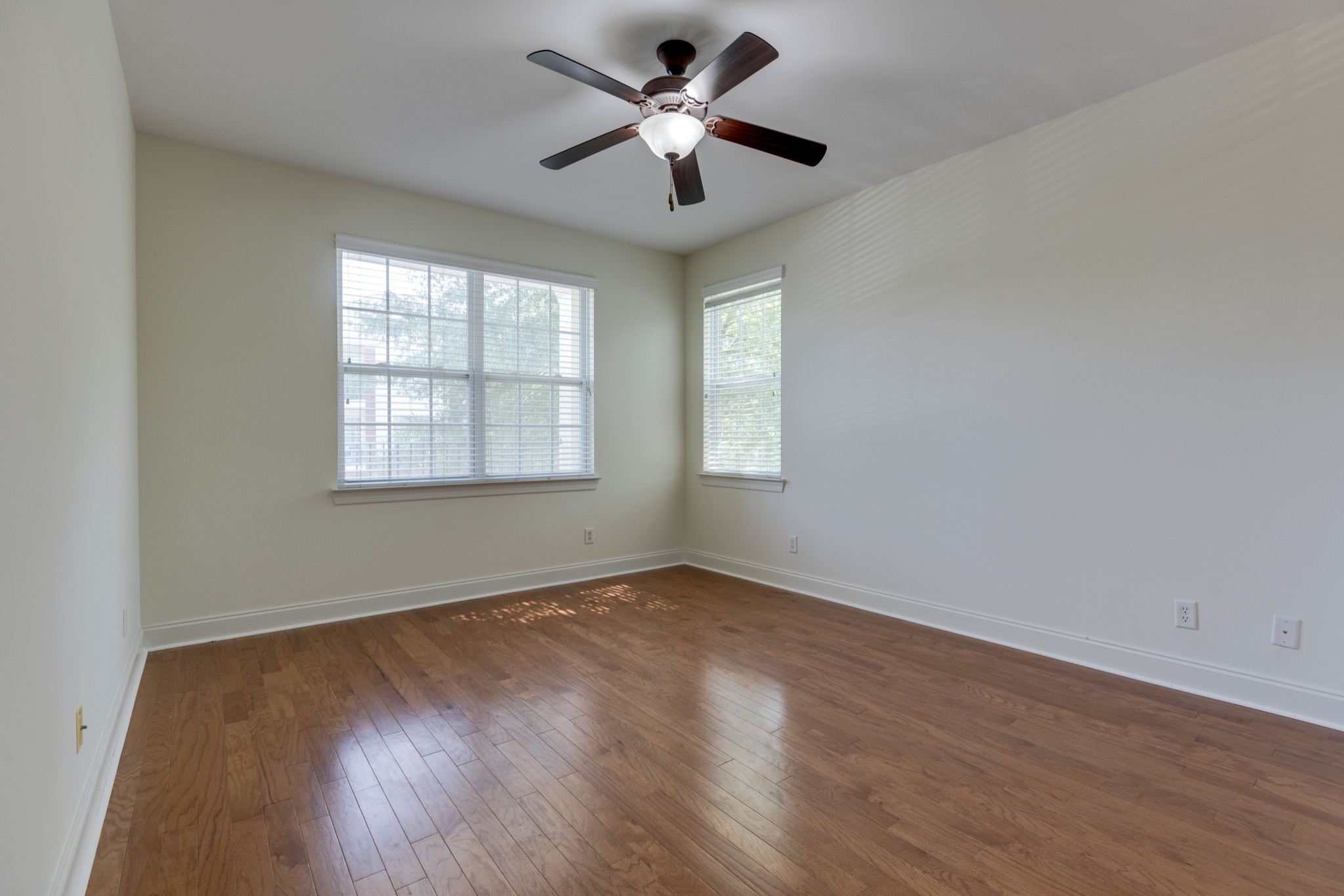 3201 Aspen Grove Dr Unit: E5