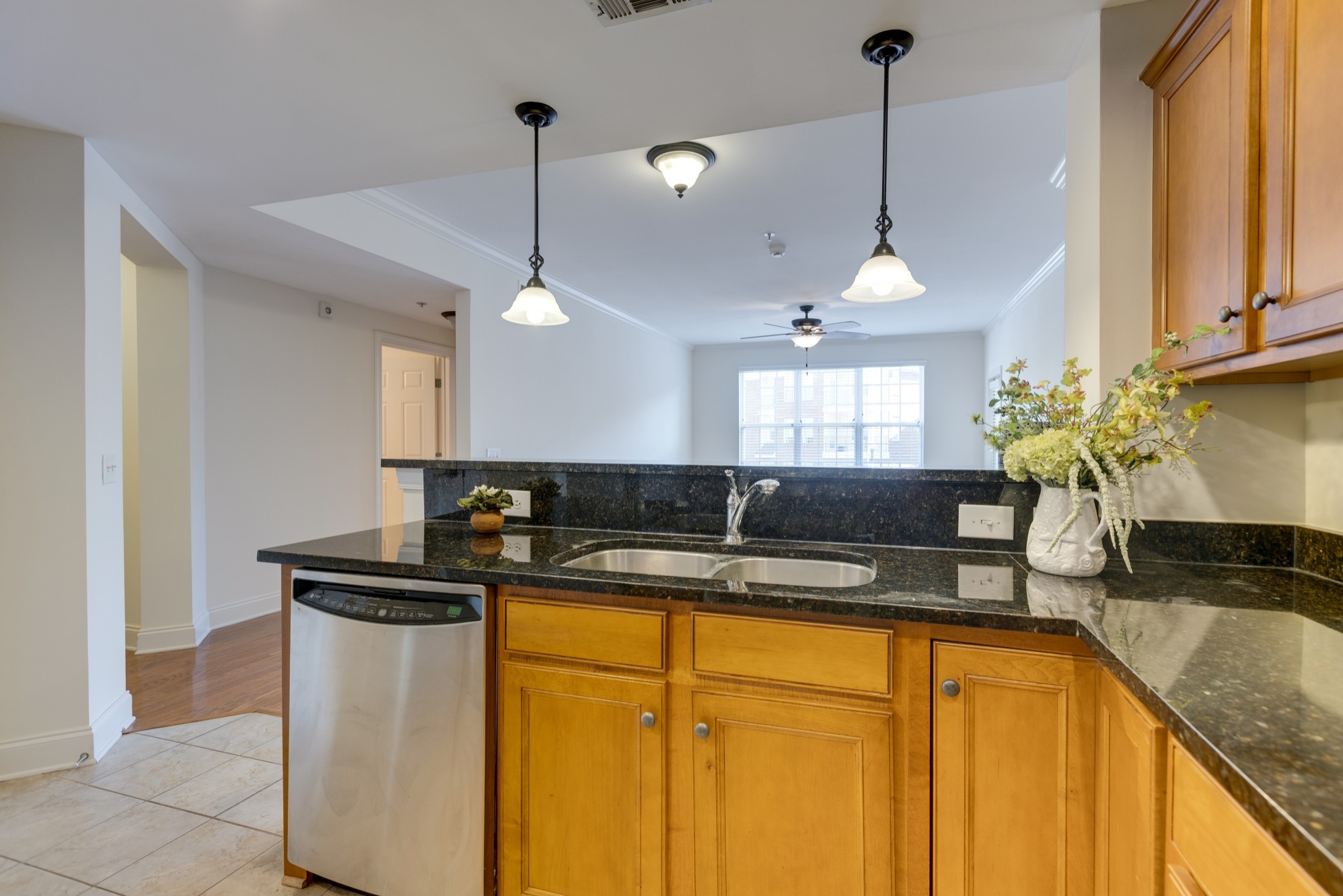 3201 Aspen Grove Dr Unit: E5