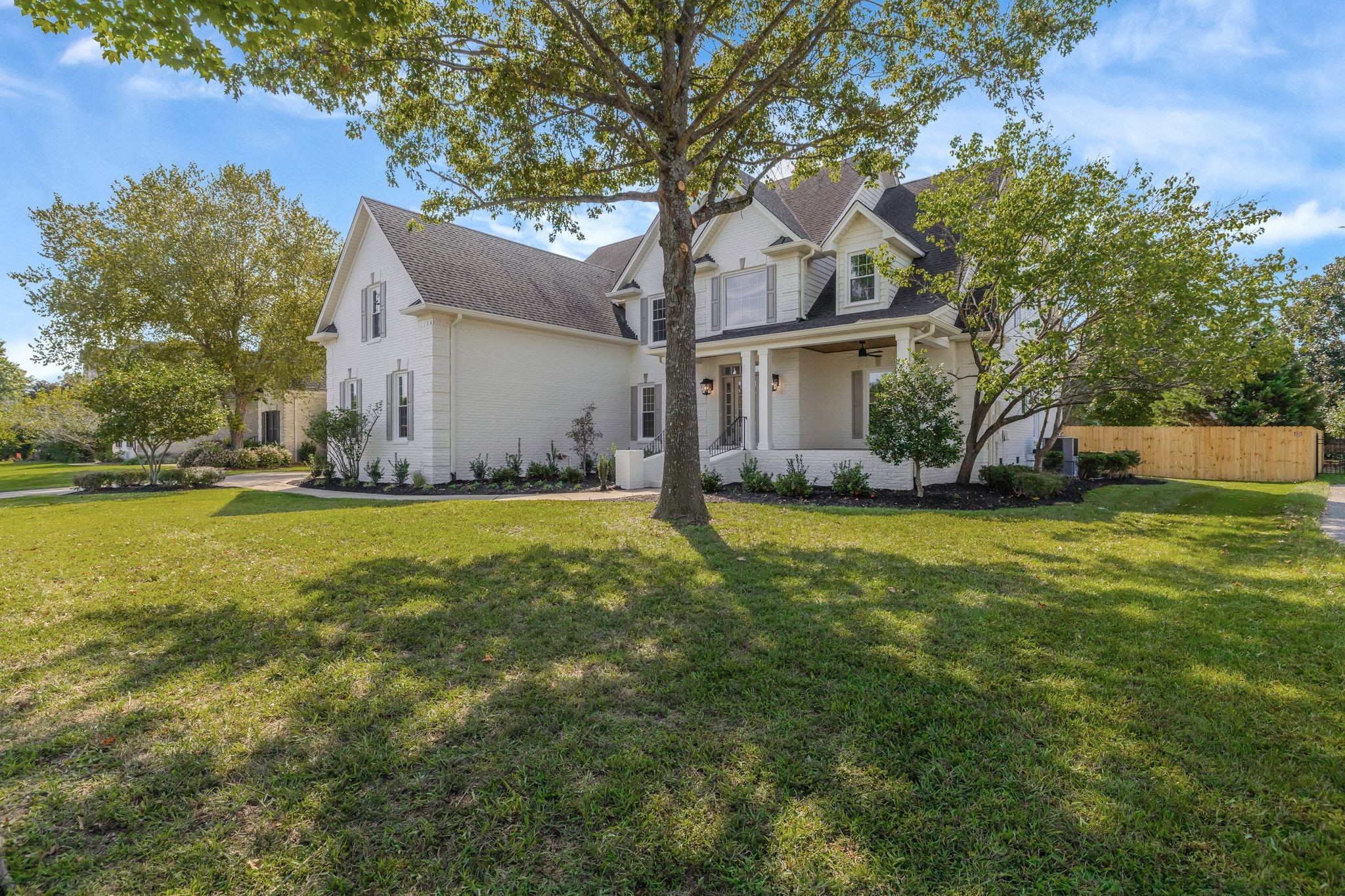 1445 Bradberry Dr