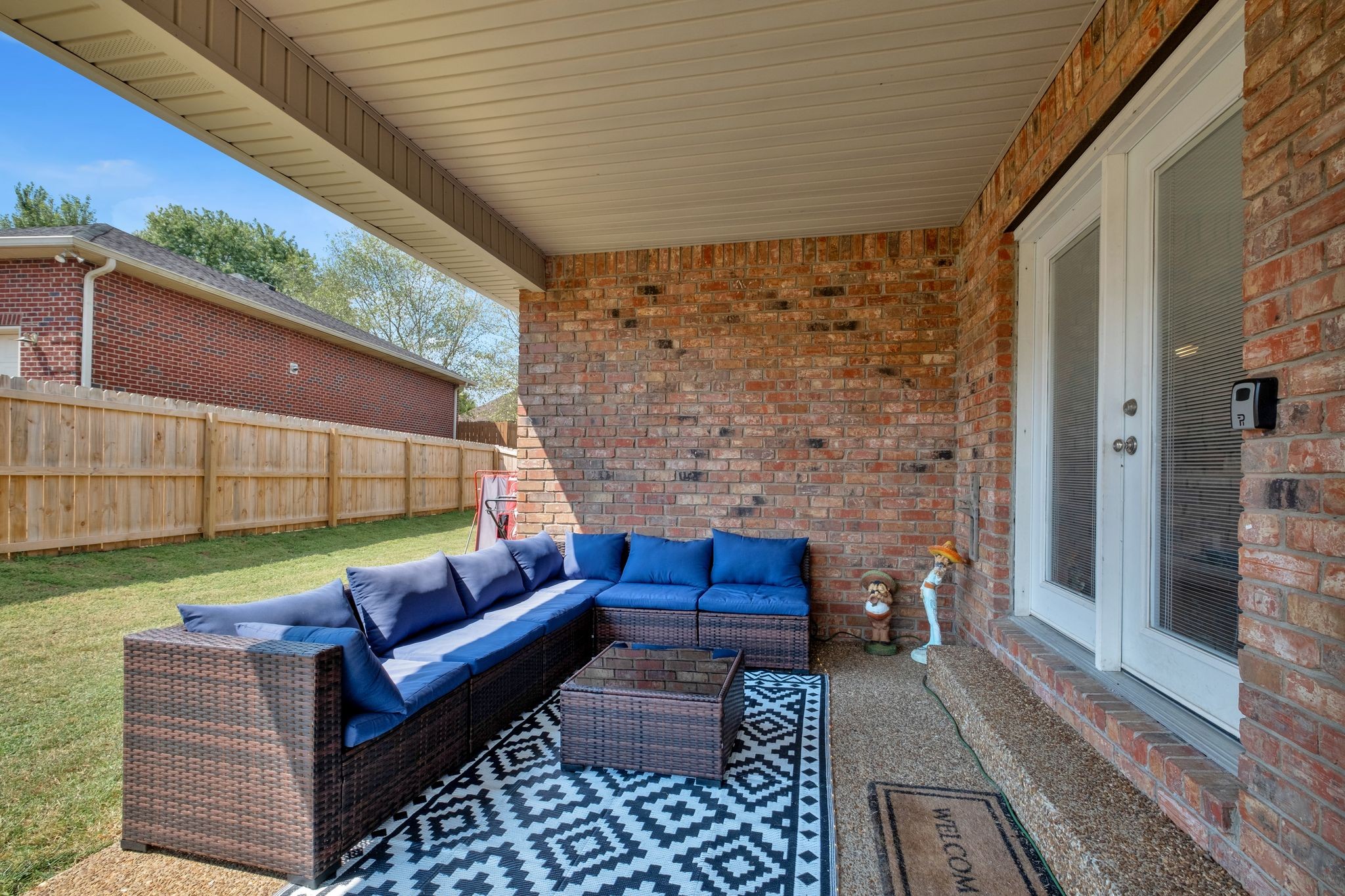 111 Cambridge Dr