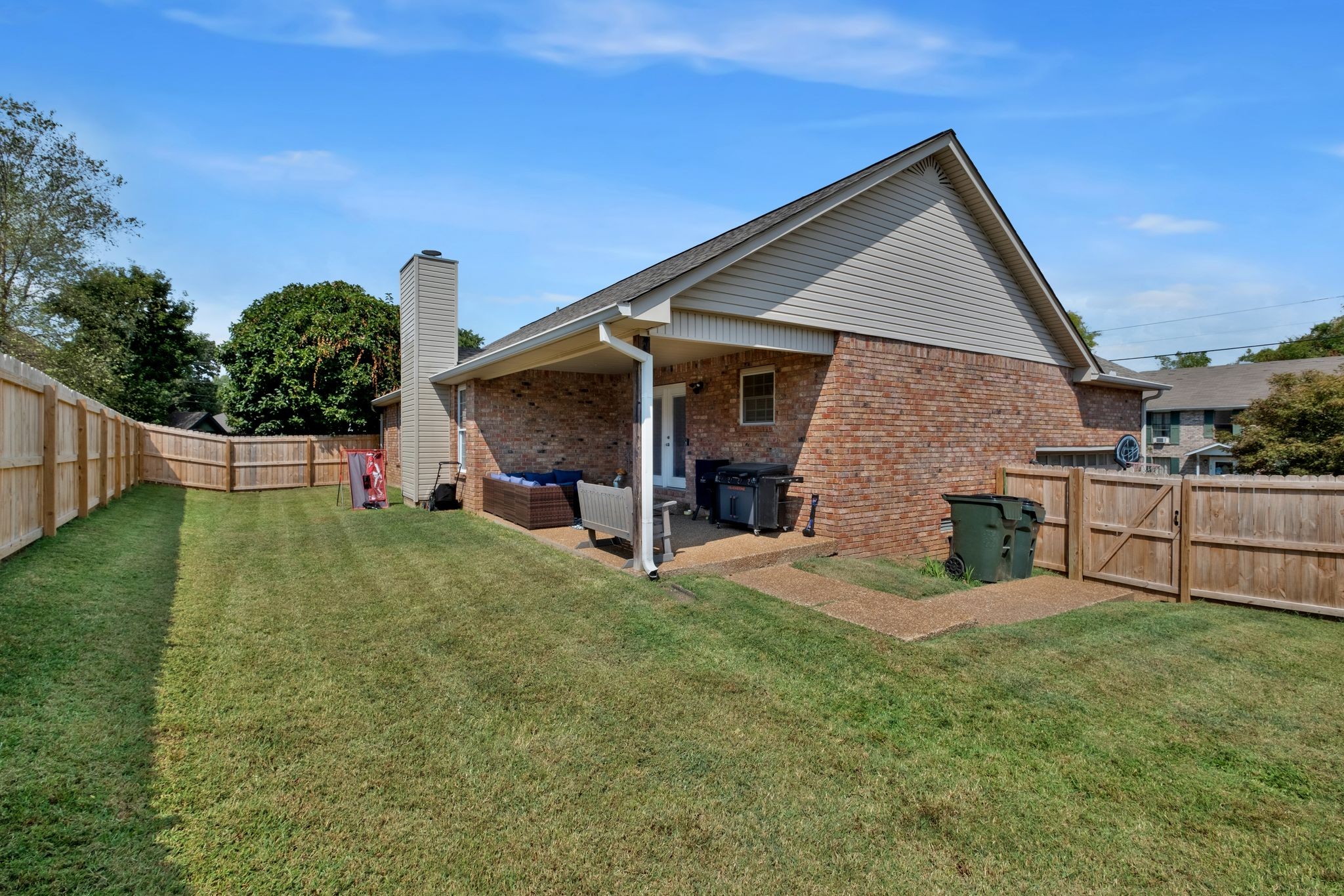 111 Cambridge Dr