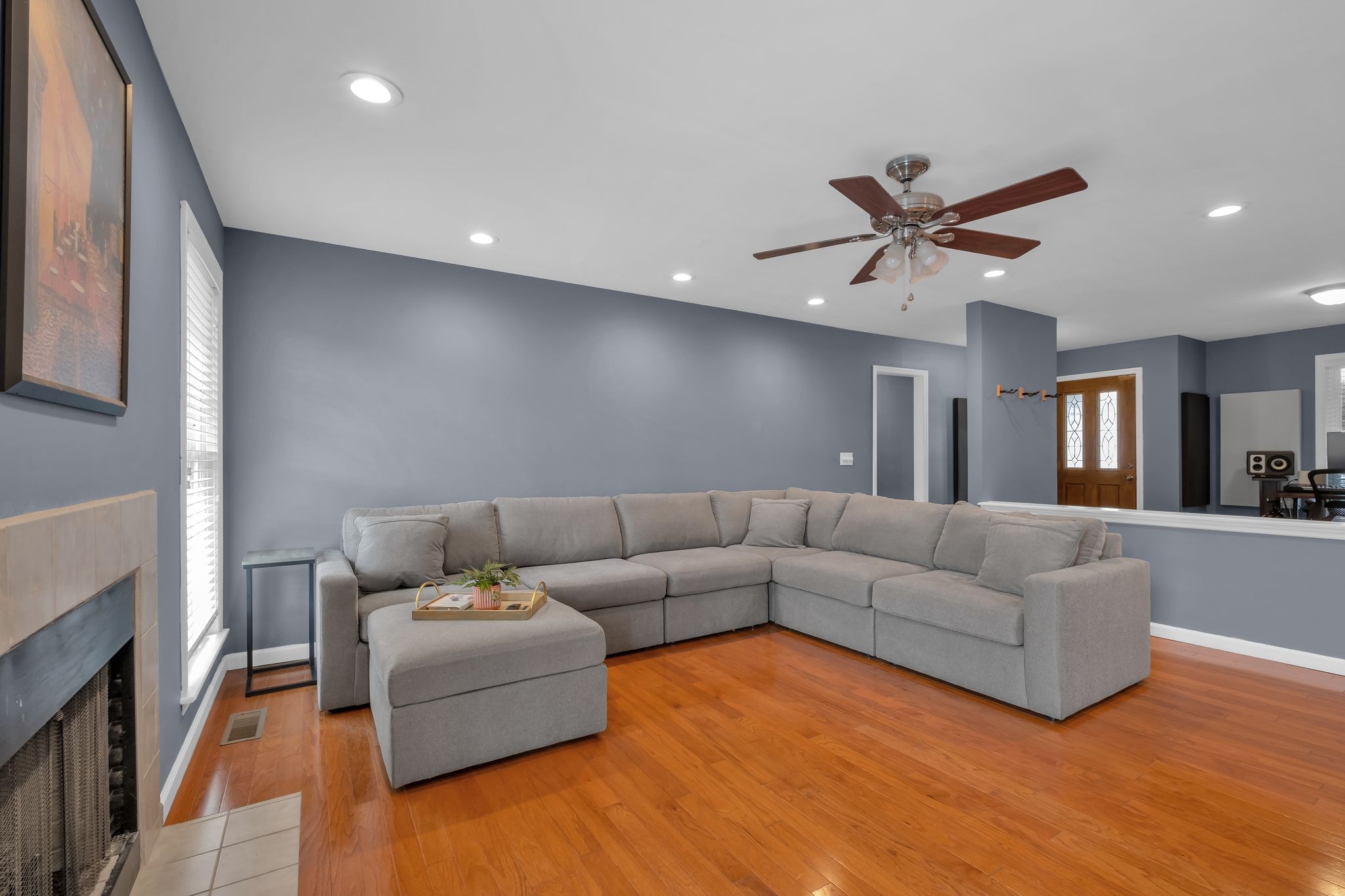 111 Cambridge Dr