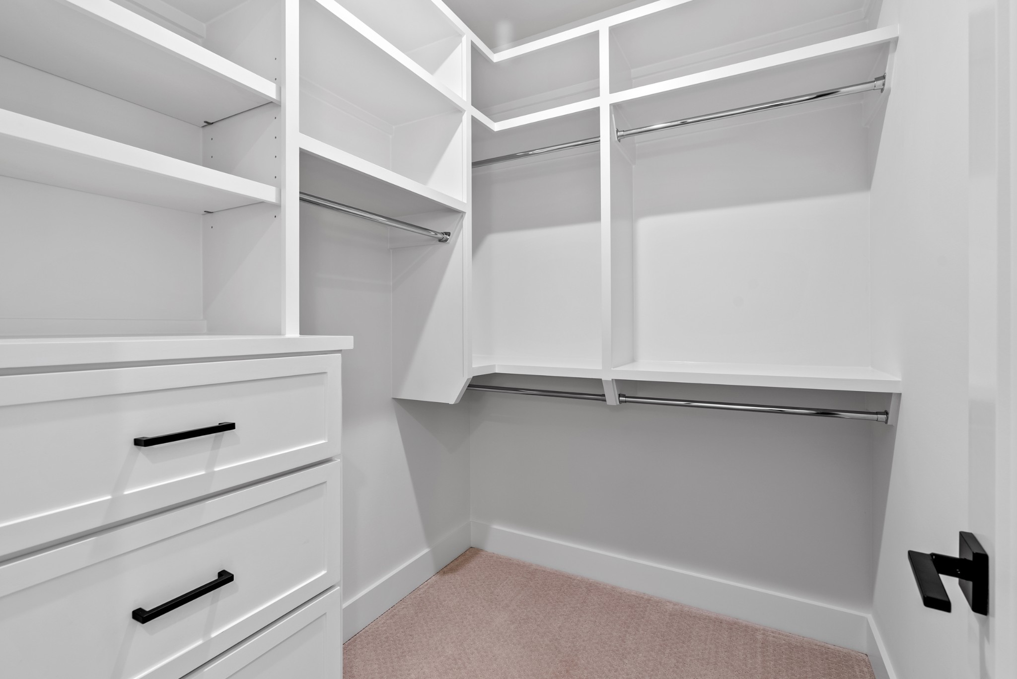 8123 Boiling Springs Pl