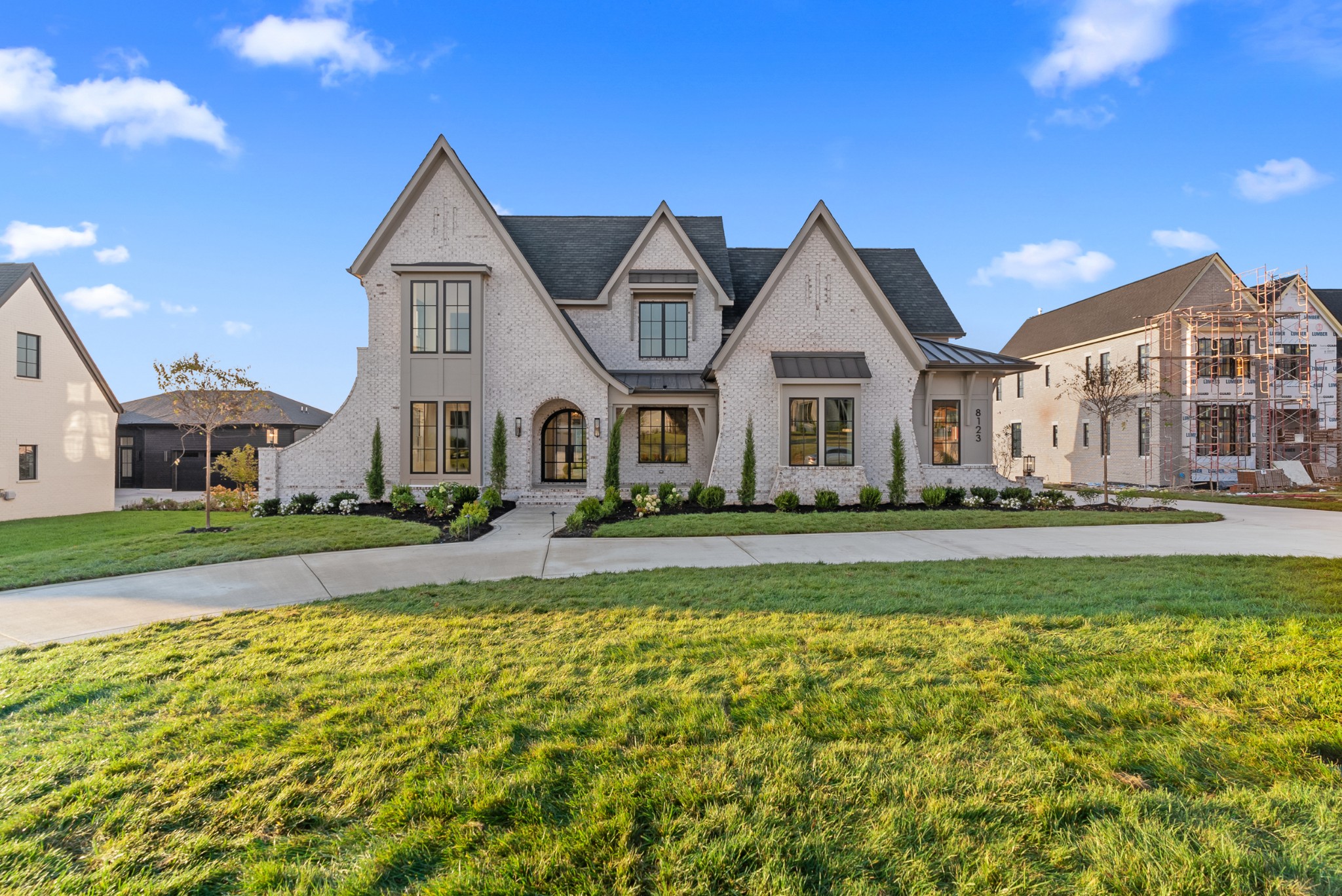 8123 Boiling Springs Pl