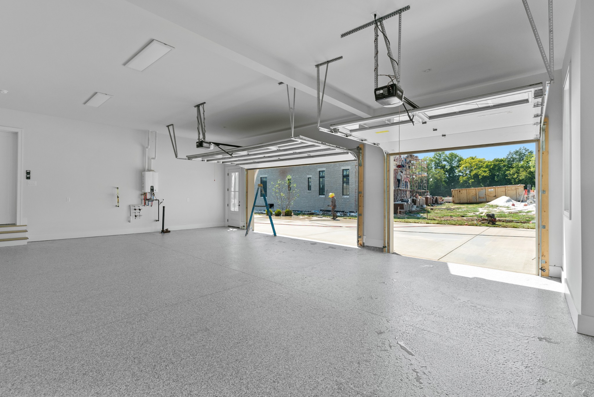 8123 Boiling Springs Pl