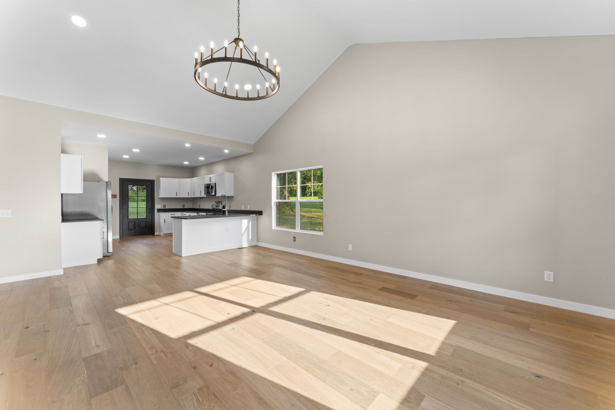 119 Line St