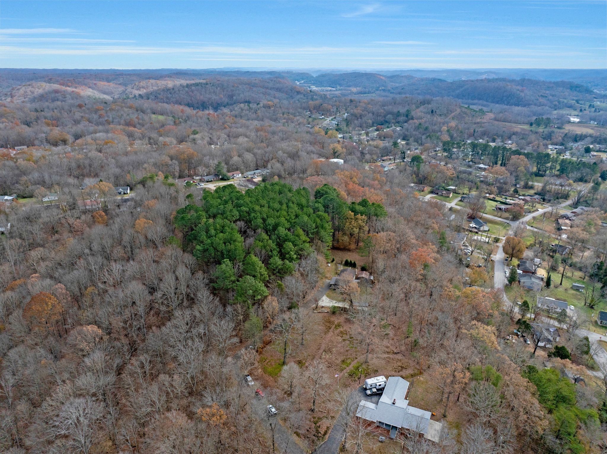 100 Lakeview Dr