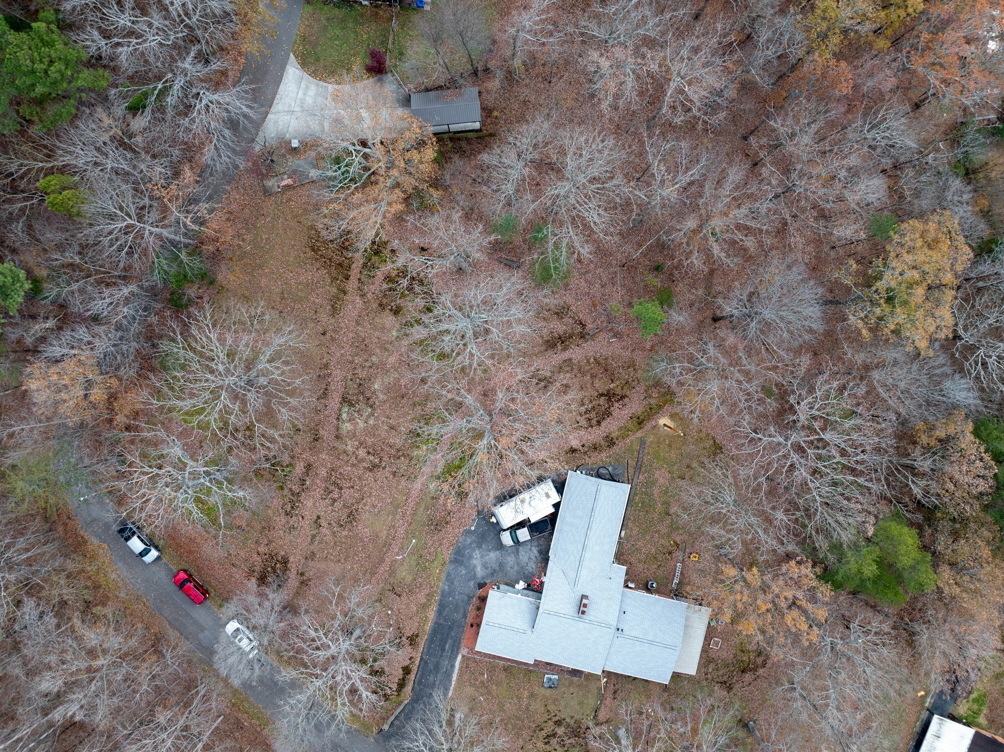 100 Lakeview Dr