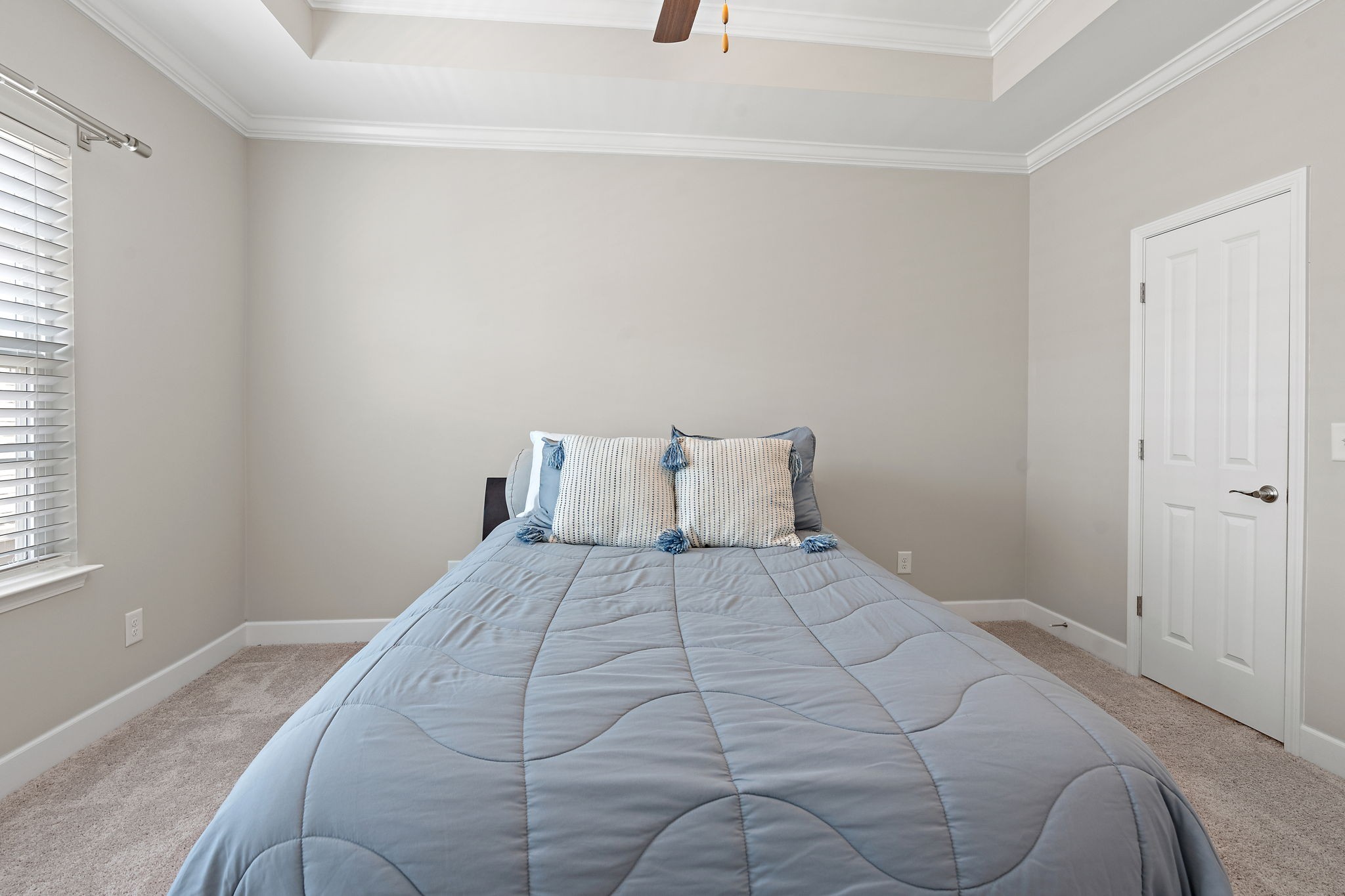 2319 Fairchild Circle