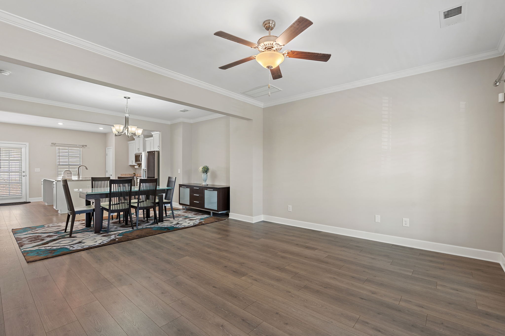 2319 Fairchild Circle