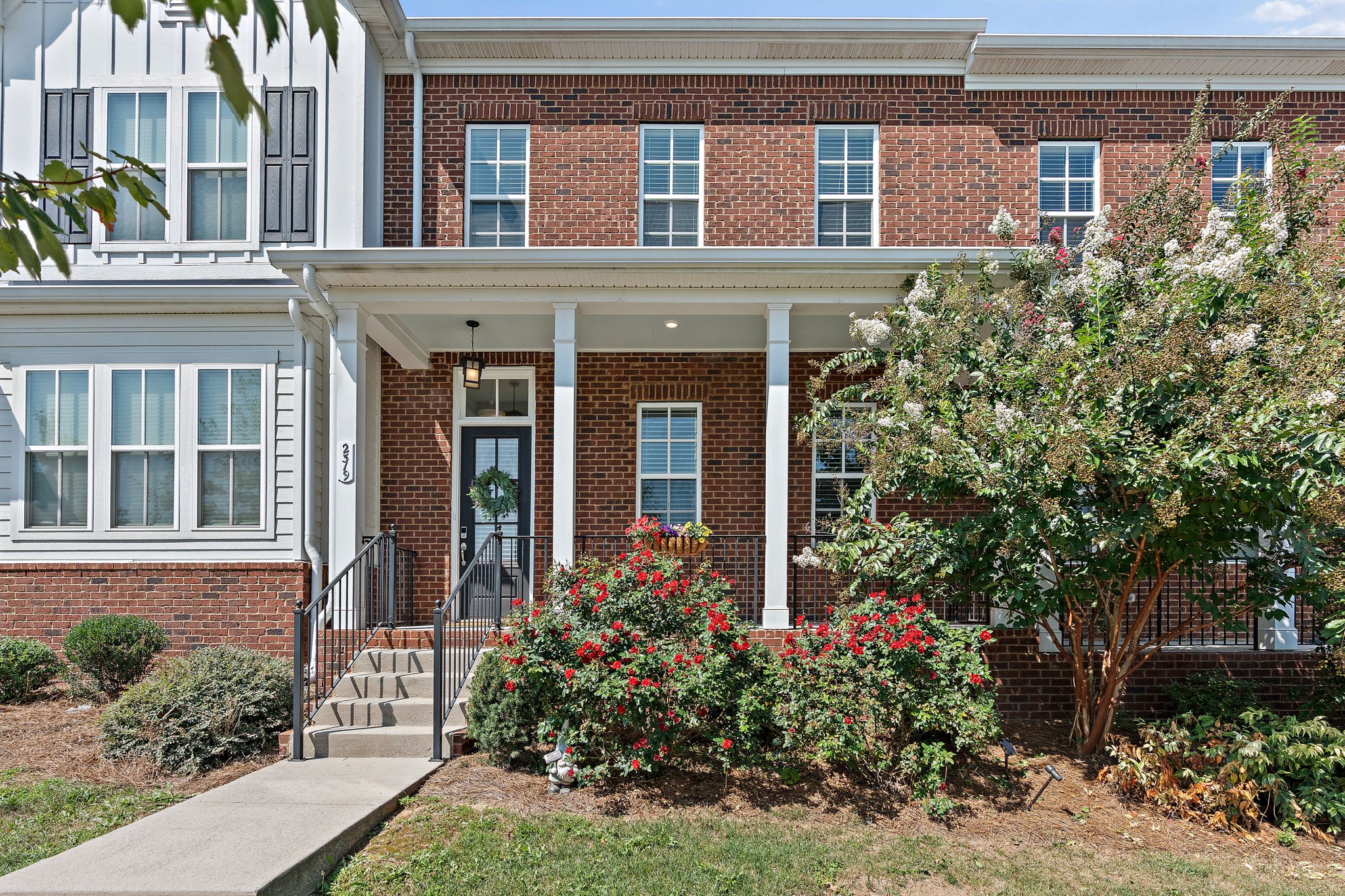 2319 Fairchild Circle