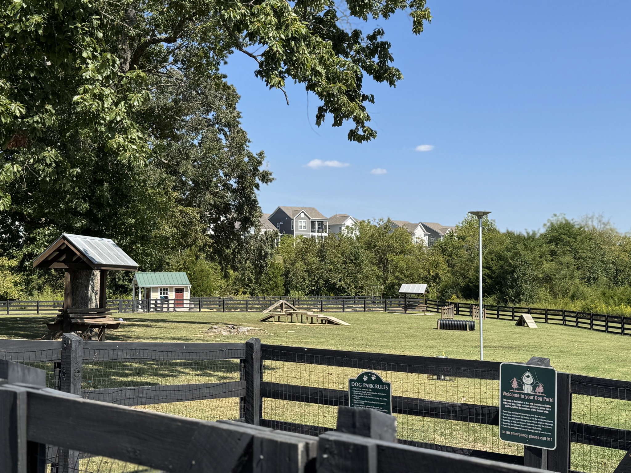 2319 Fairchild Circle