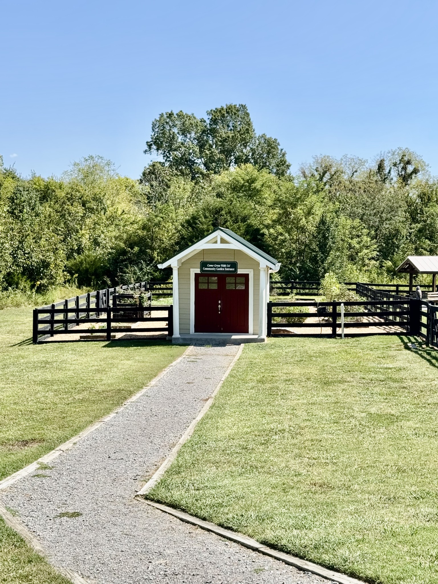 2319 Fairchild Circle