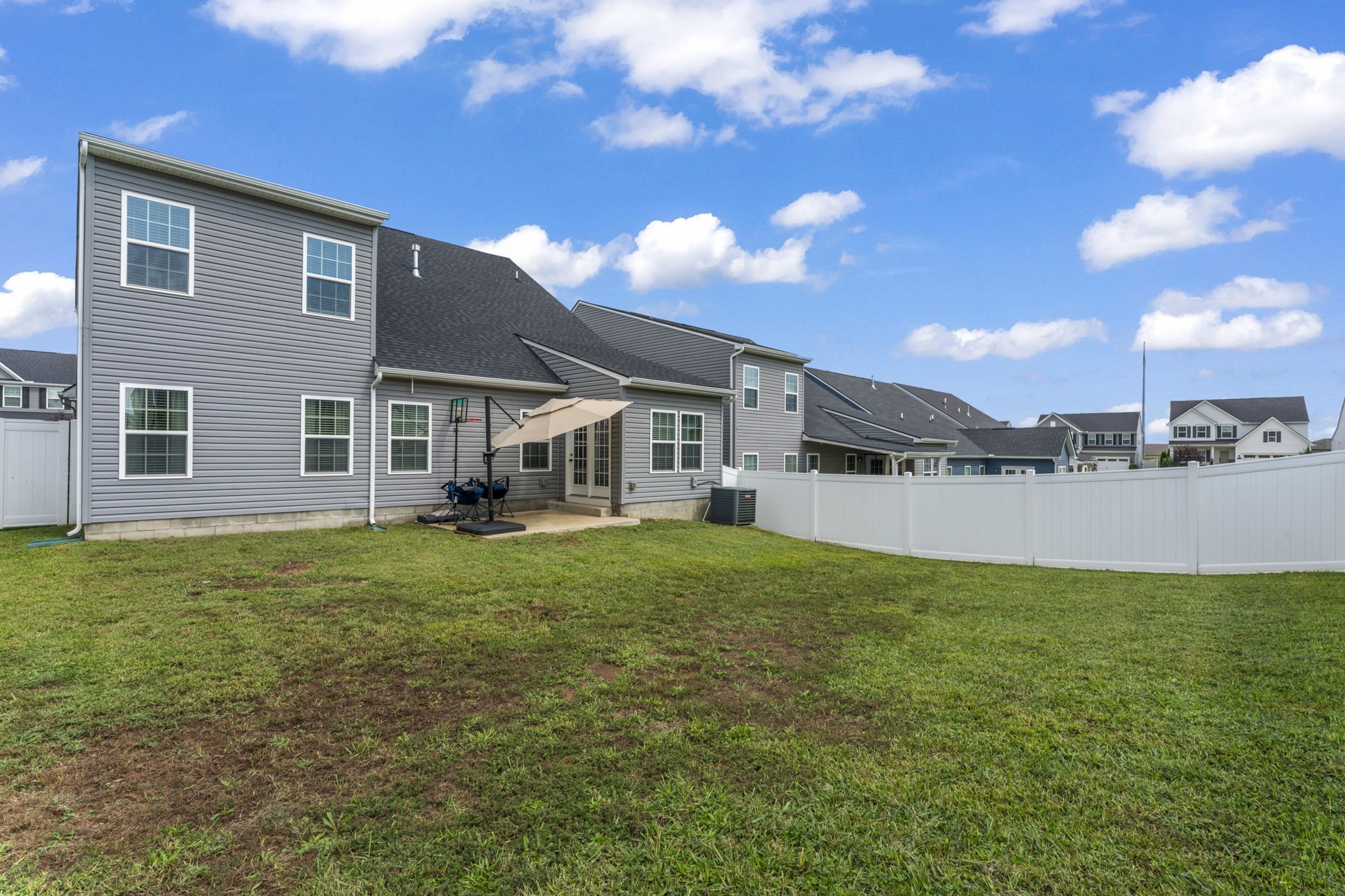 907 Caywood Rd