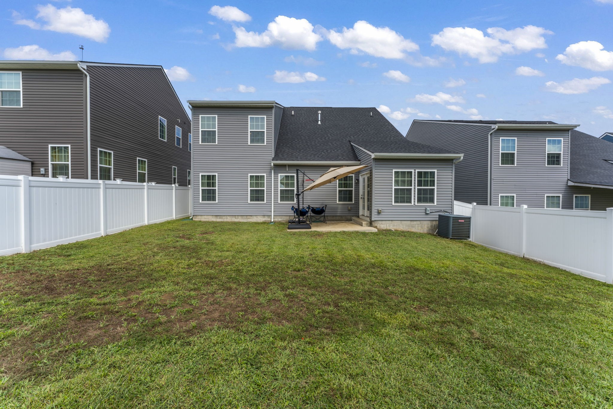 907 Caywood Rd