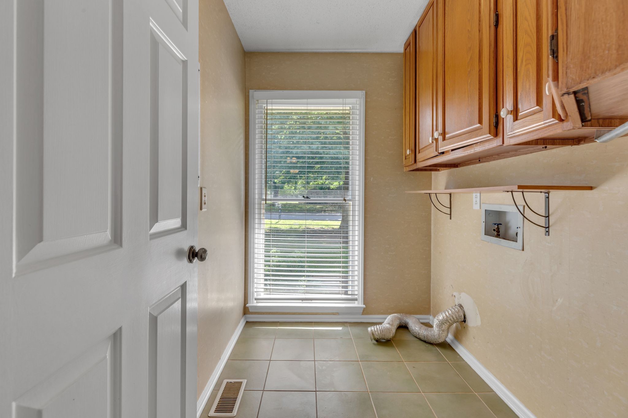 2507 Regency Park Dr