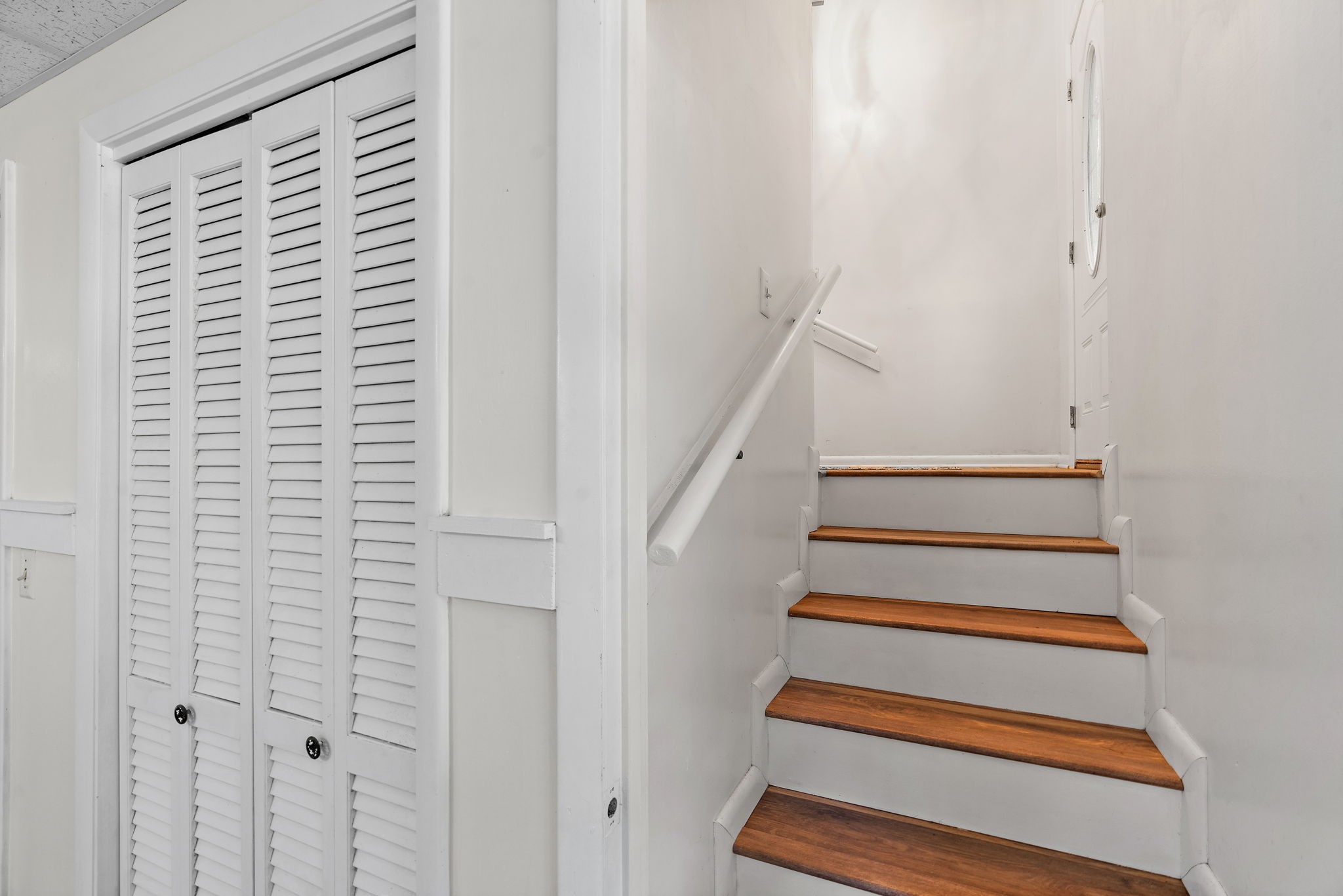 1627 W Grab Creek Rd