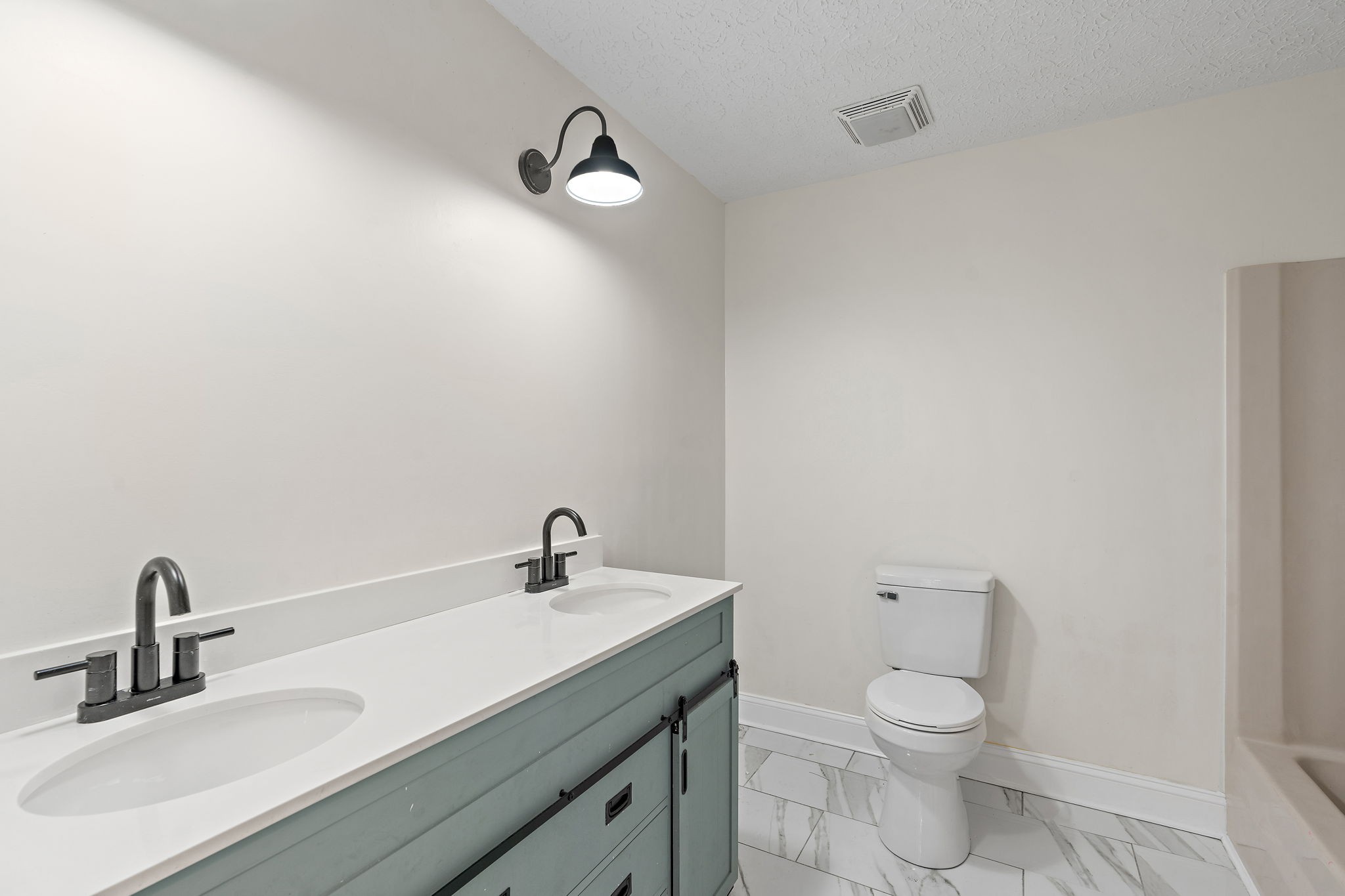 1627 W Grab Creek Rd