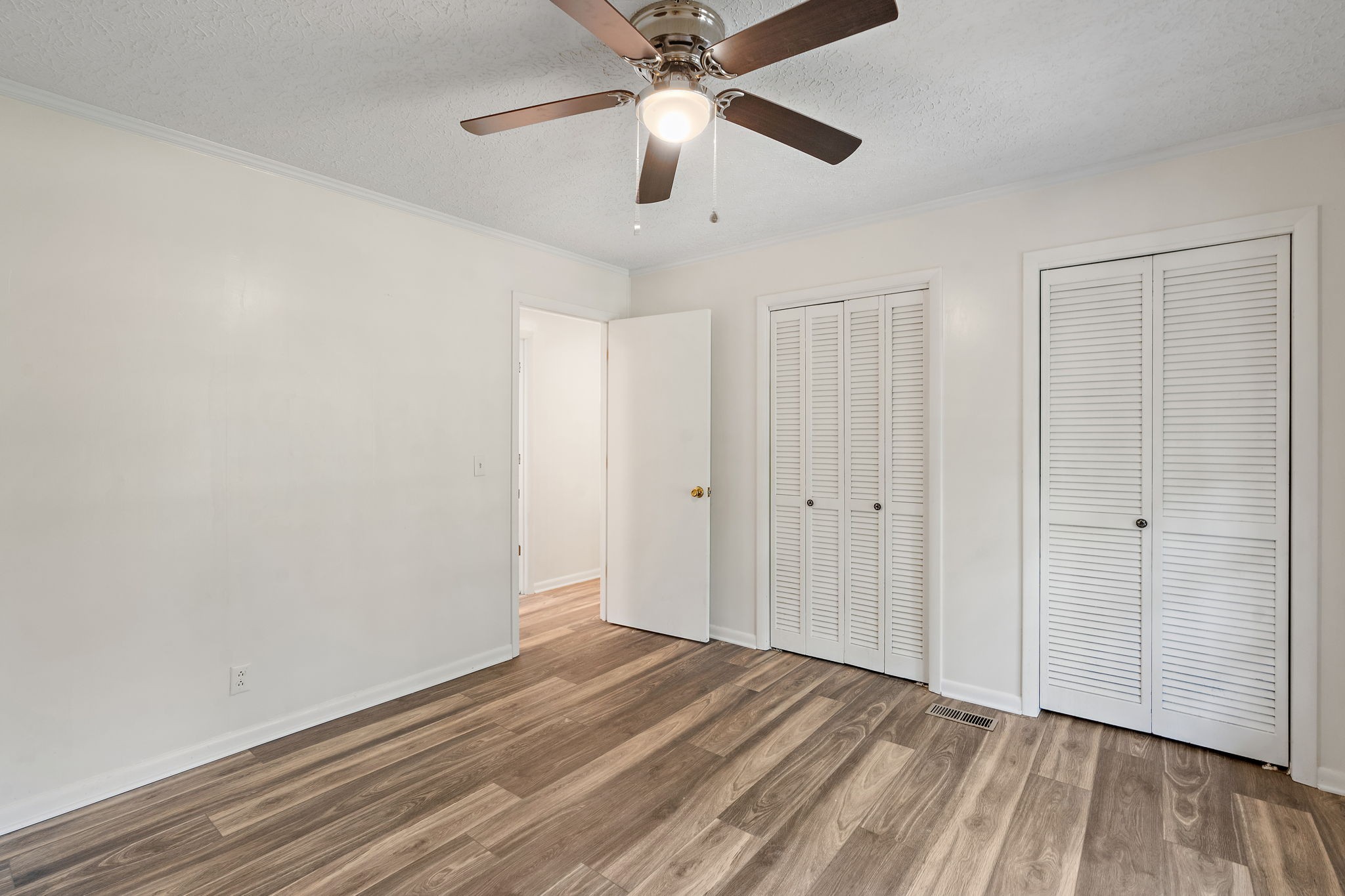 1627 W Grab Creek Rd