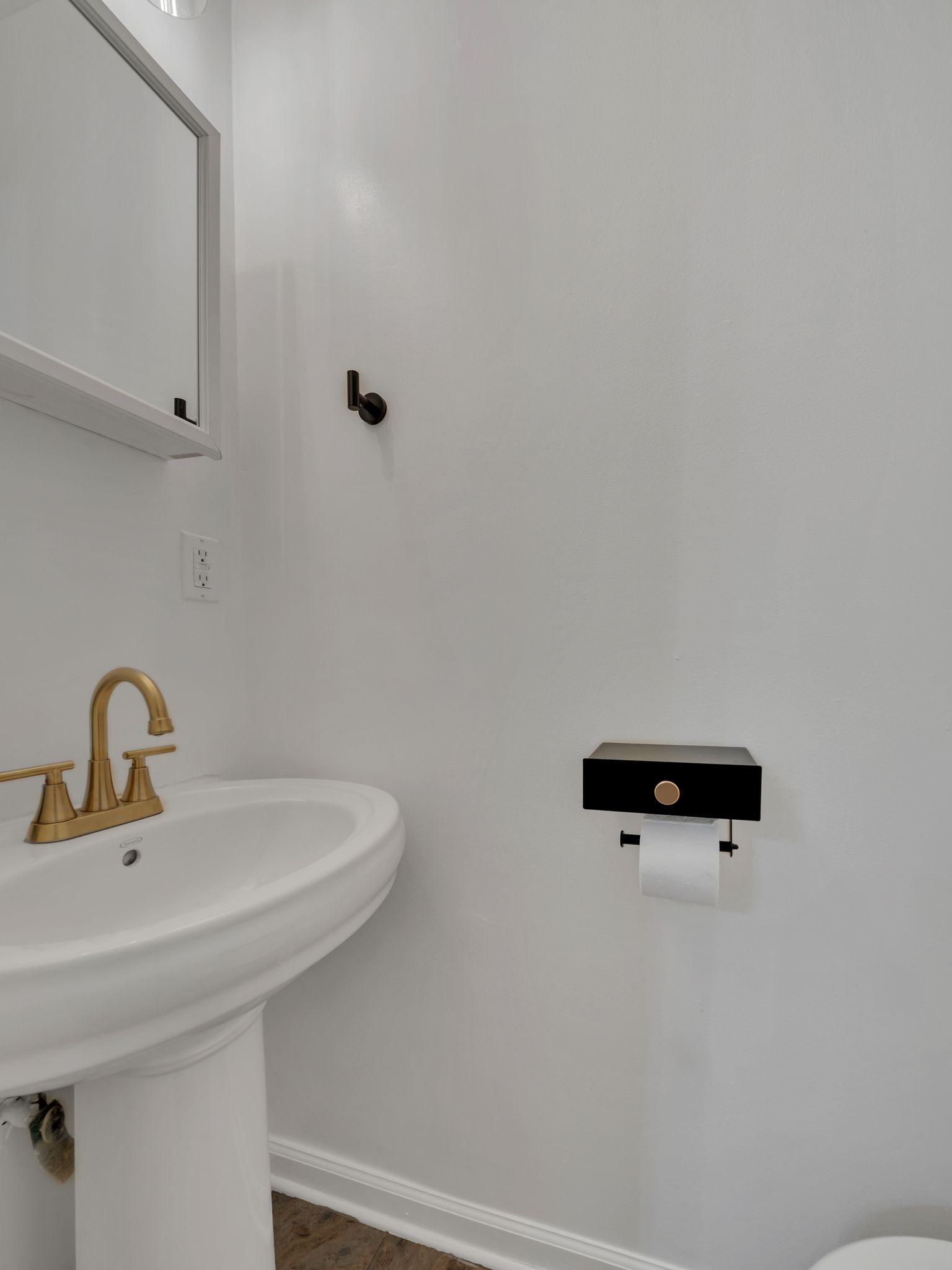 213 Orchard Rd