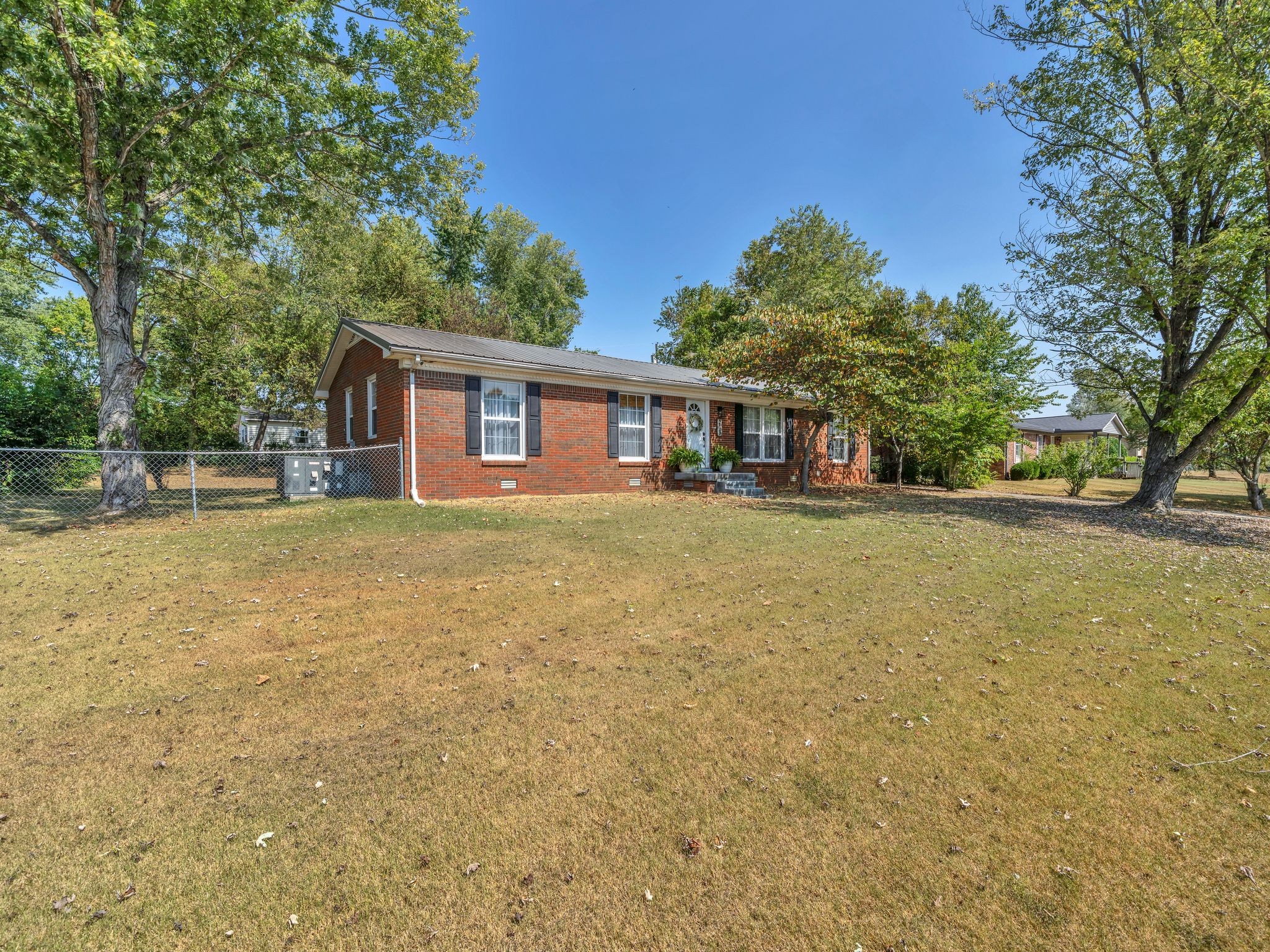 213 Orchard Rd