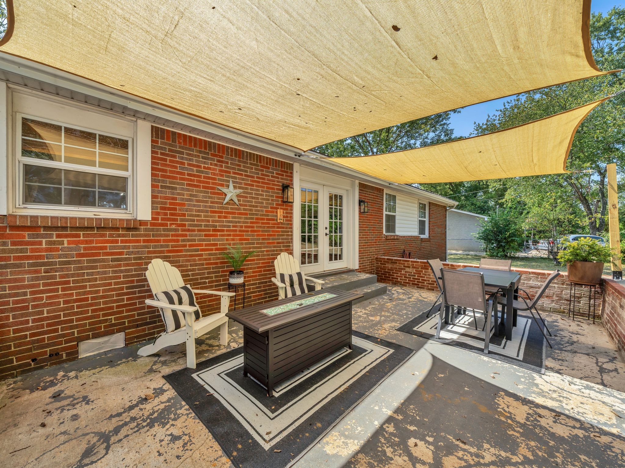213 Orchard Rd