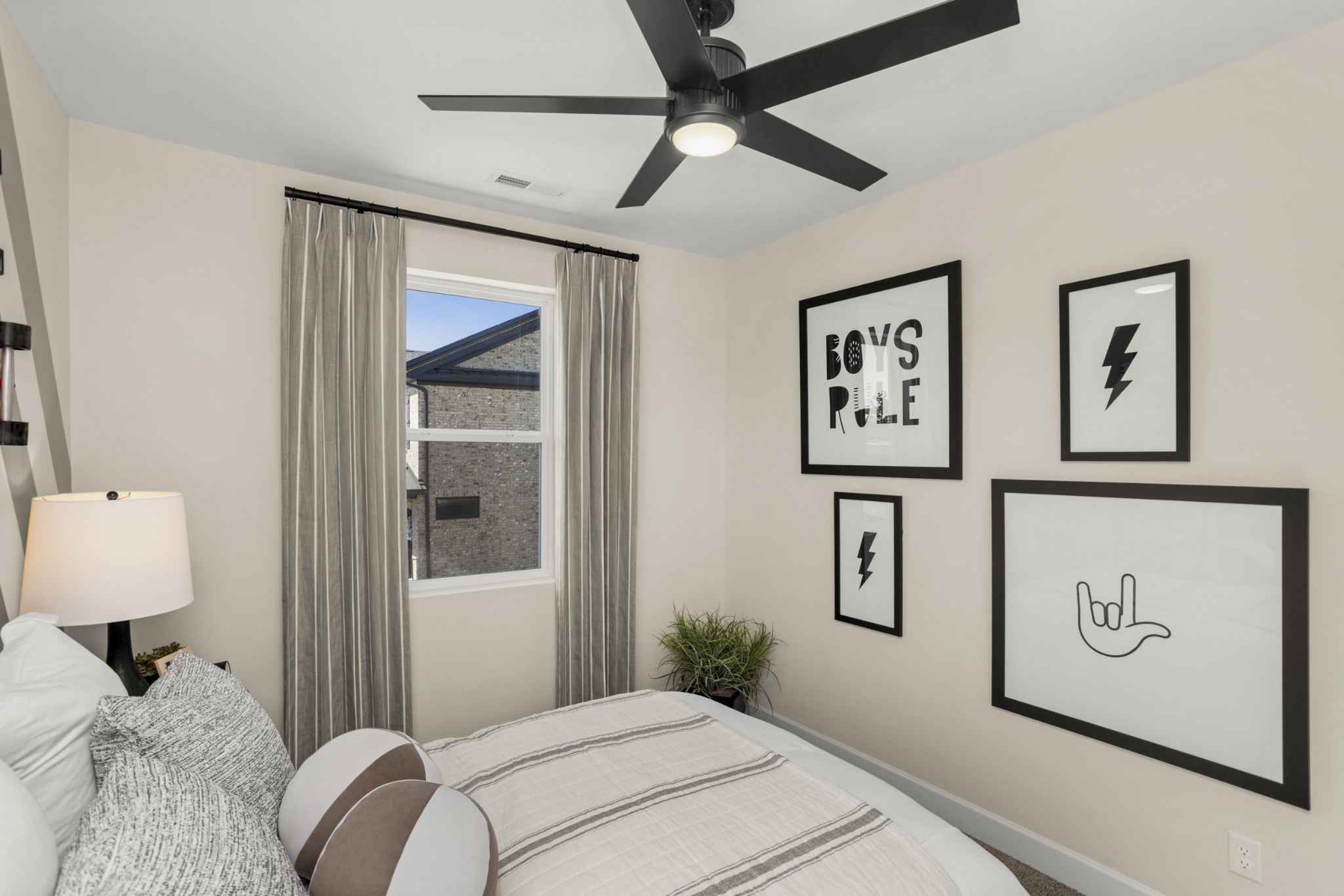 312 Lynwood Station Boulevard