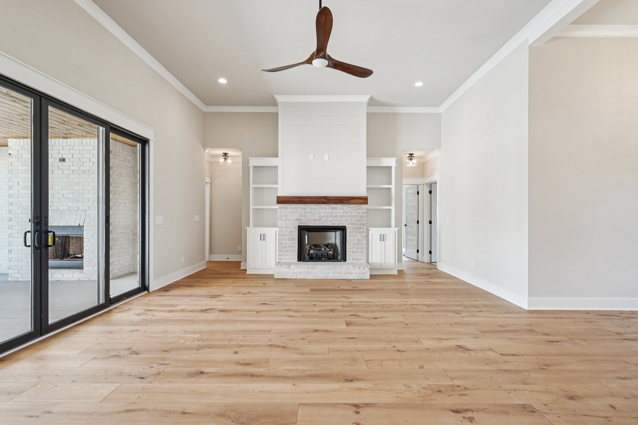 4879 Crescent Lane