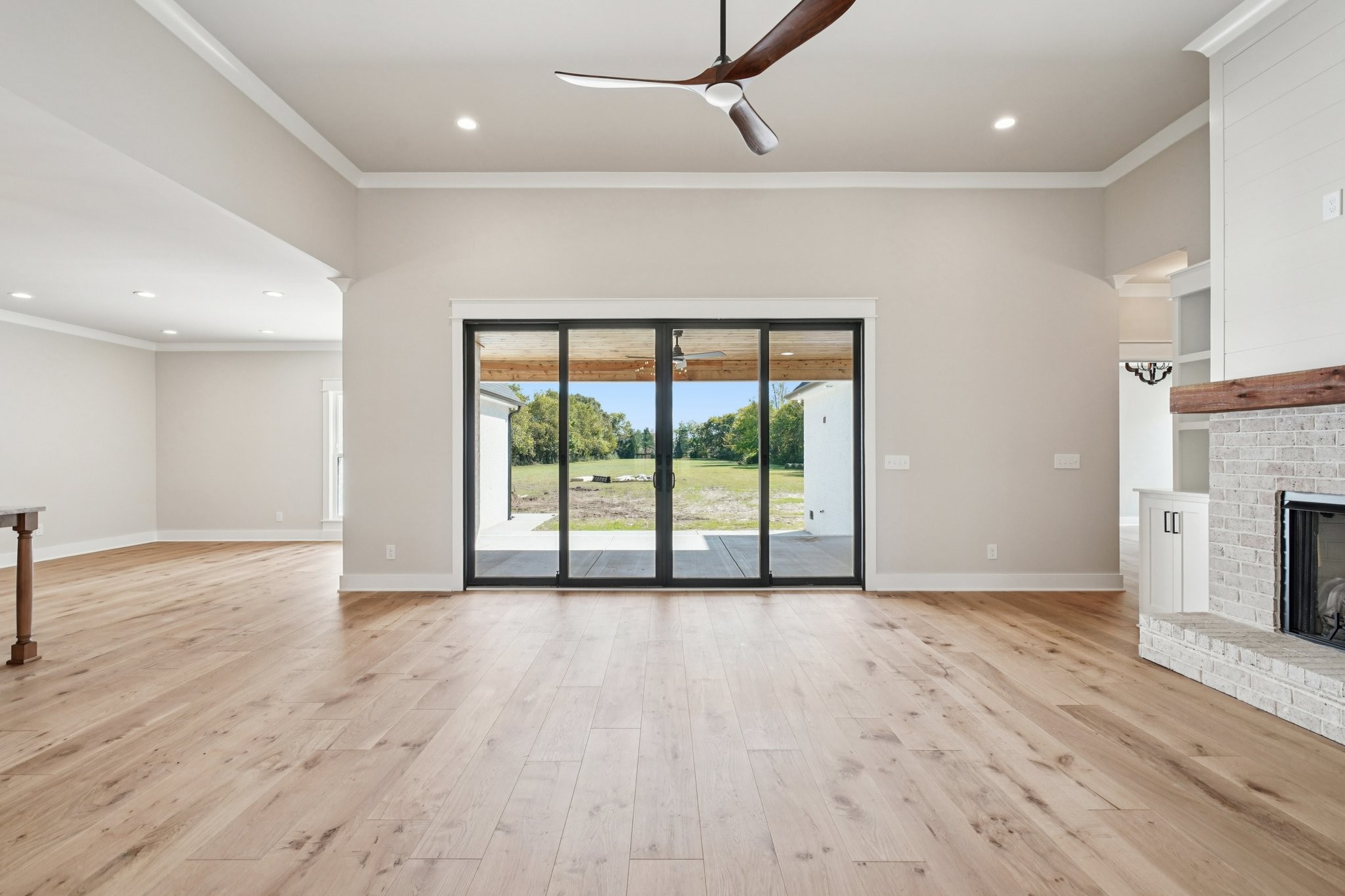 4879 Crescent Lane